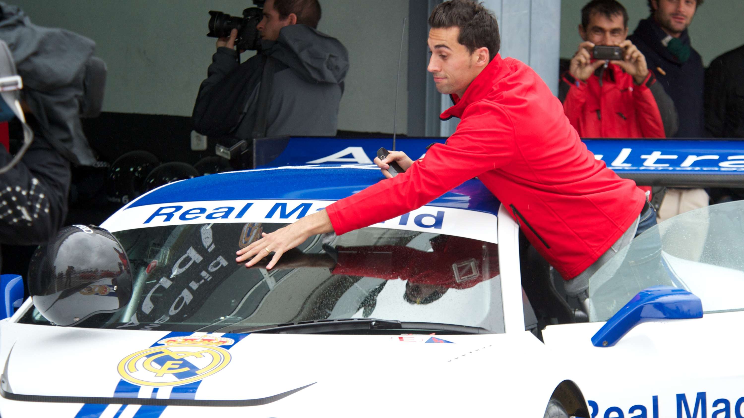 Real Madrid Players Receive New Audi Cars in Madrid