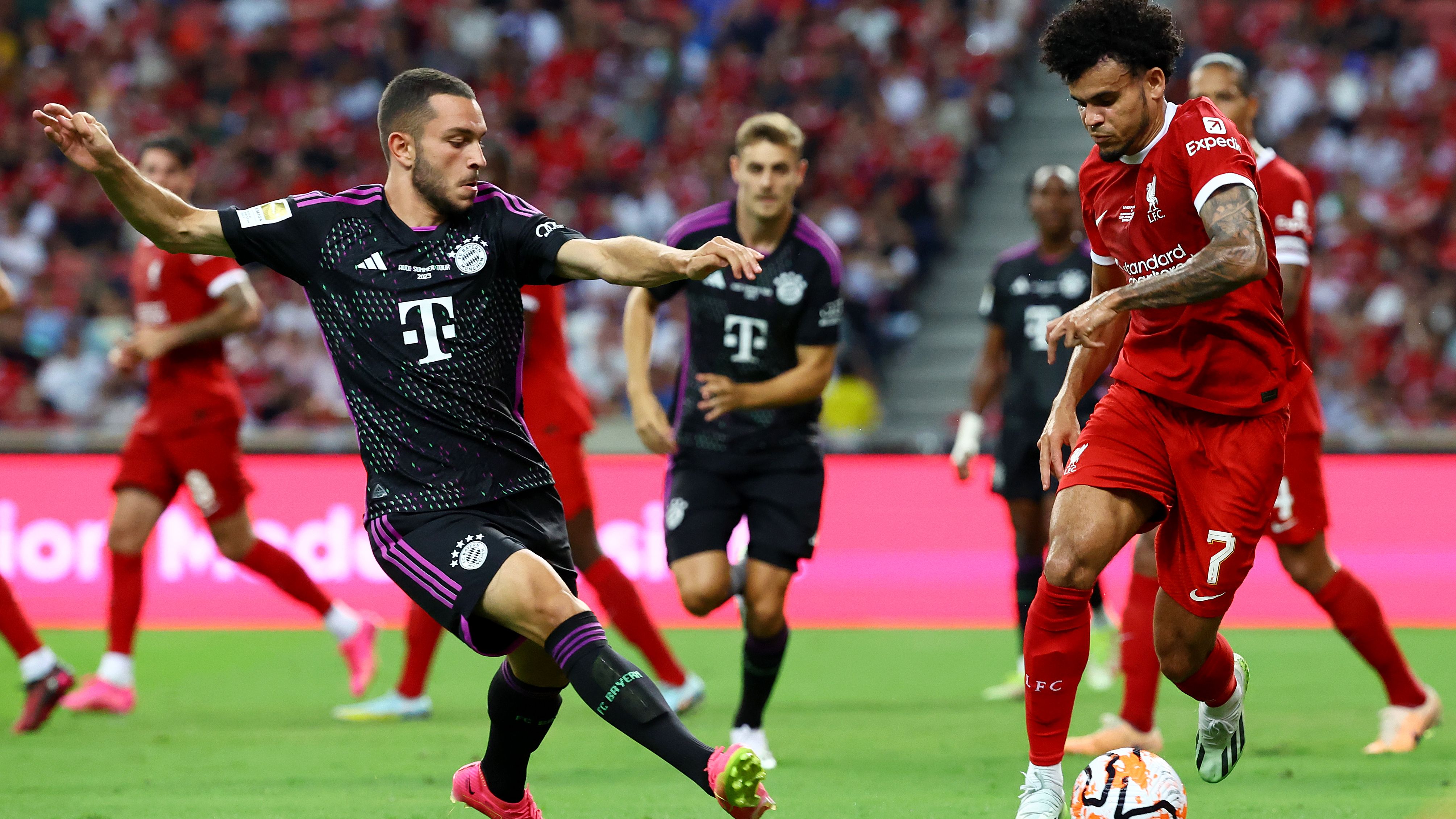 Liverpool FC v Bayern München - Pre-Season Friendly