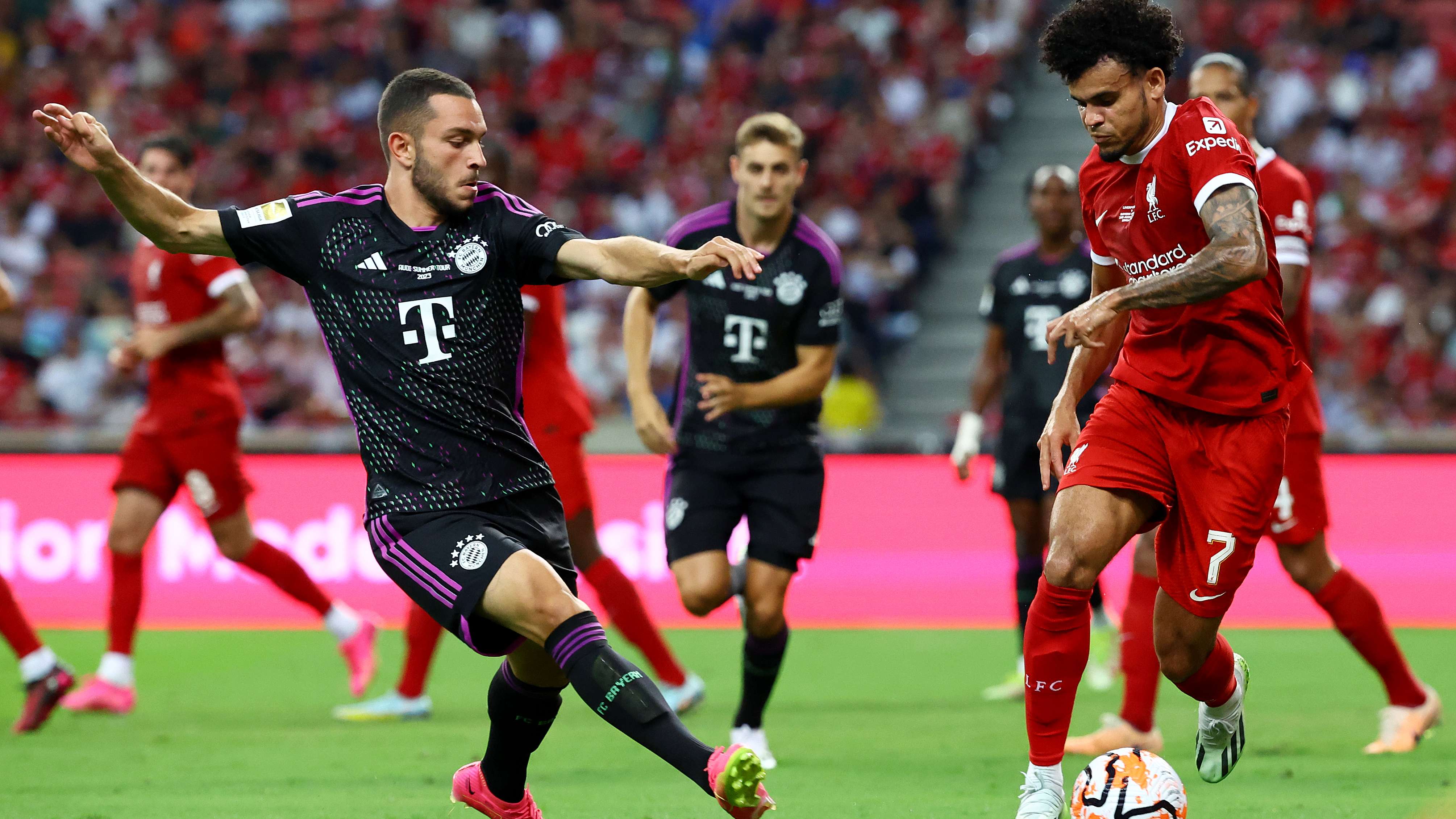 Liverpool FC v Bayern München - Pre-Season Friendly