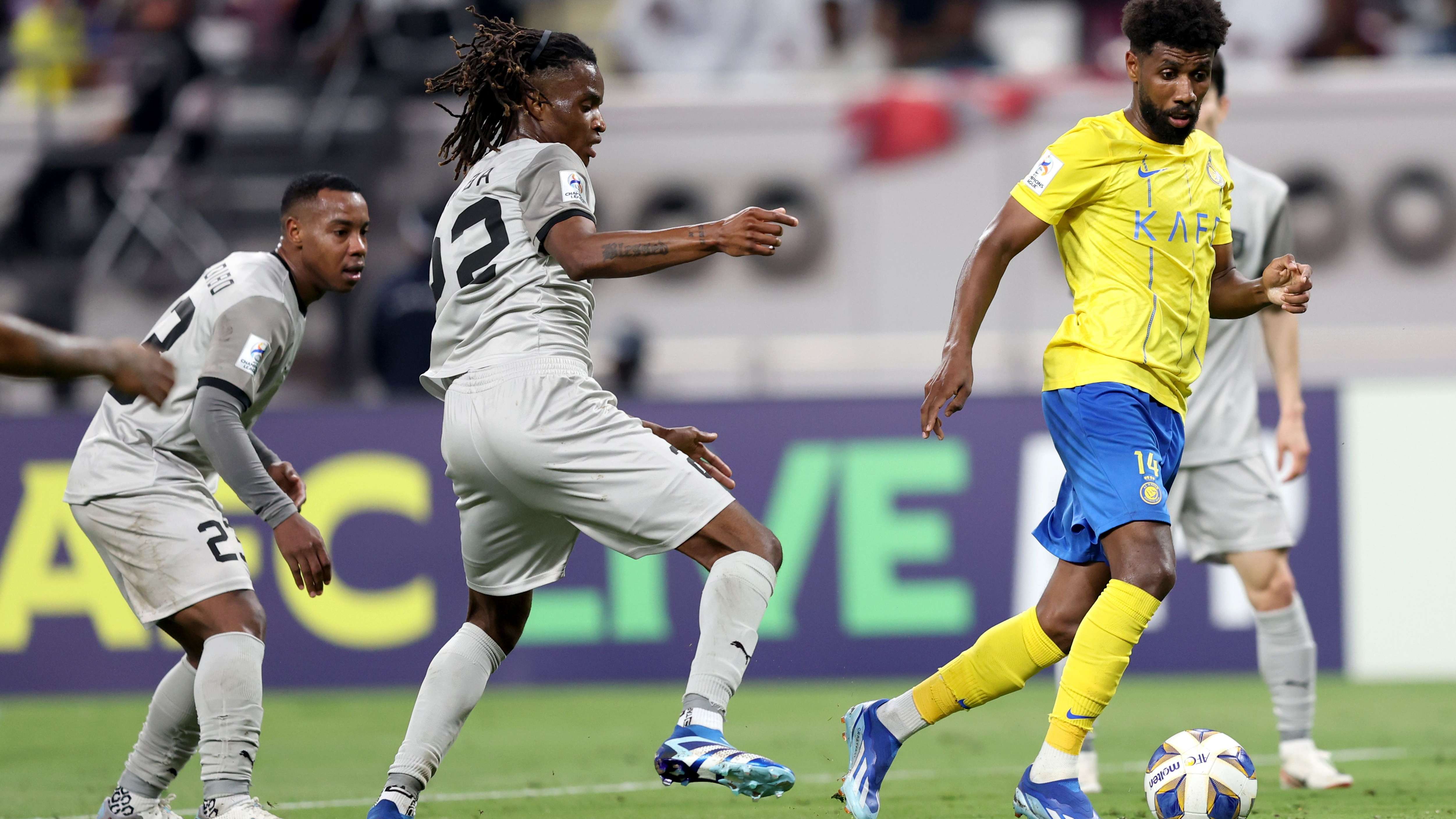 Al Duhail v Al-Nassr - AFC Champions League