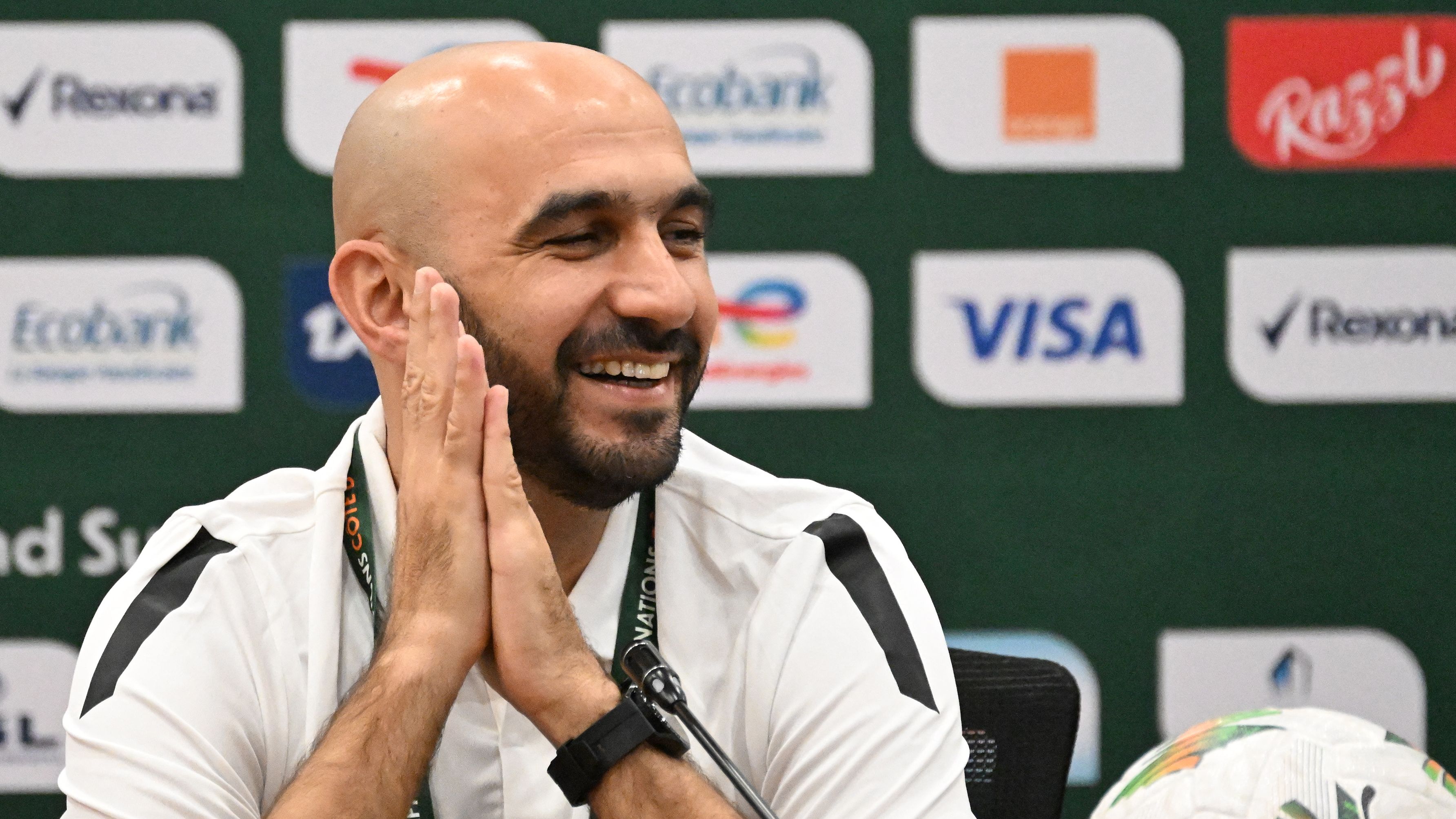 عودة أوناحي تثلج صدر الركراكي قبل مواجهة ألافيس في الدوري الإسباني