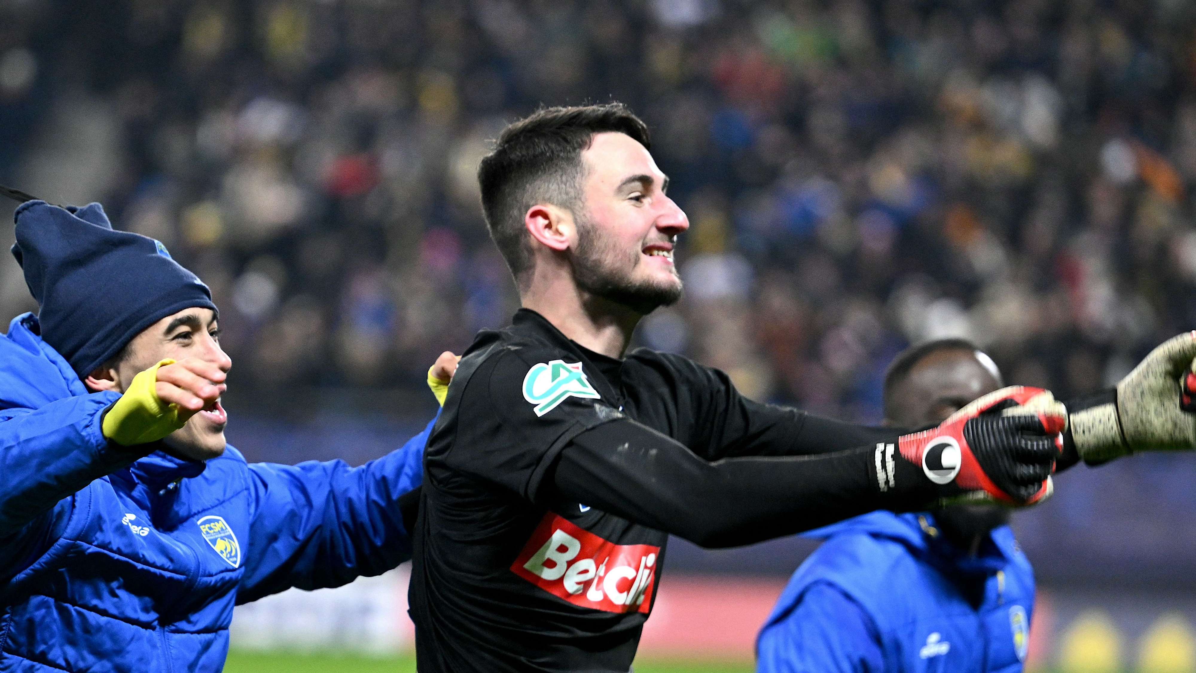 FBL-FRA-CUP-SOCHAUX-REIMS