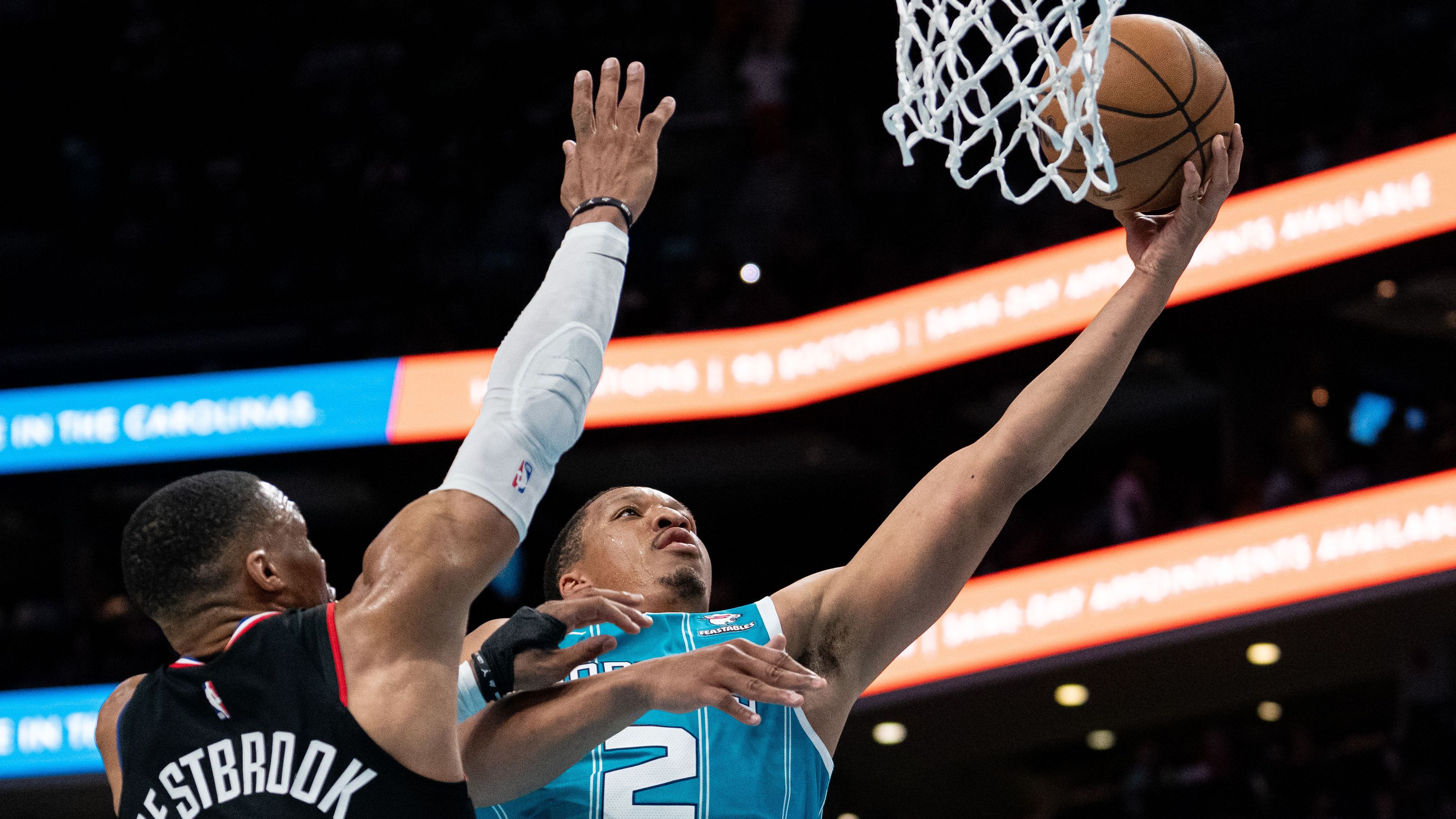 Los Angeles Clippers v Charlotte Hornets