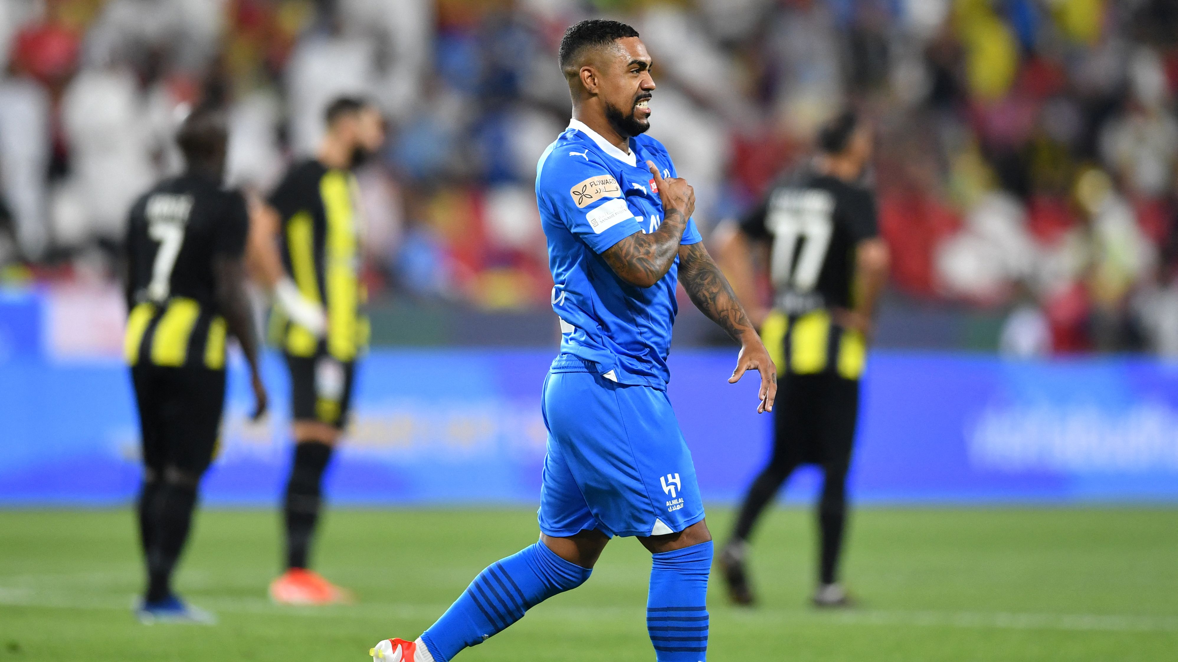 تعافيه من الإصابة.. هل يشارك مالكوم في كلاسيكو الهلال والاتحاد بدوري روشن؟