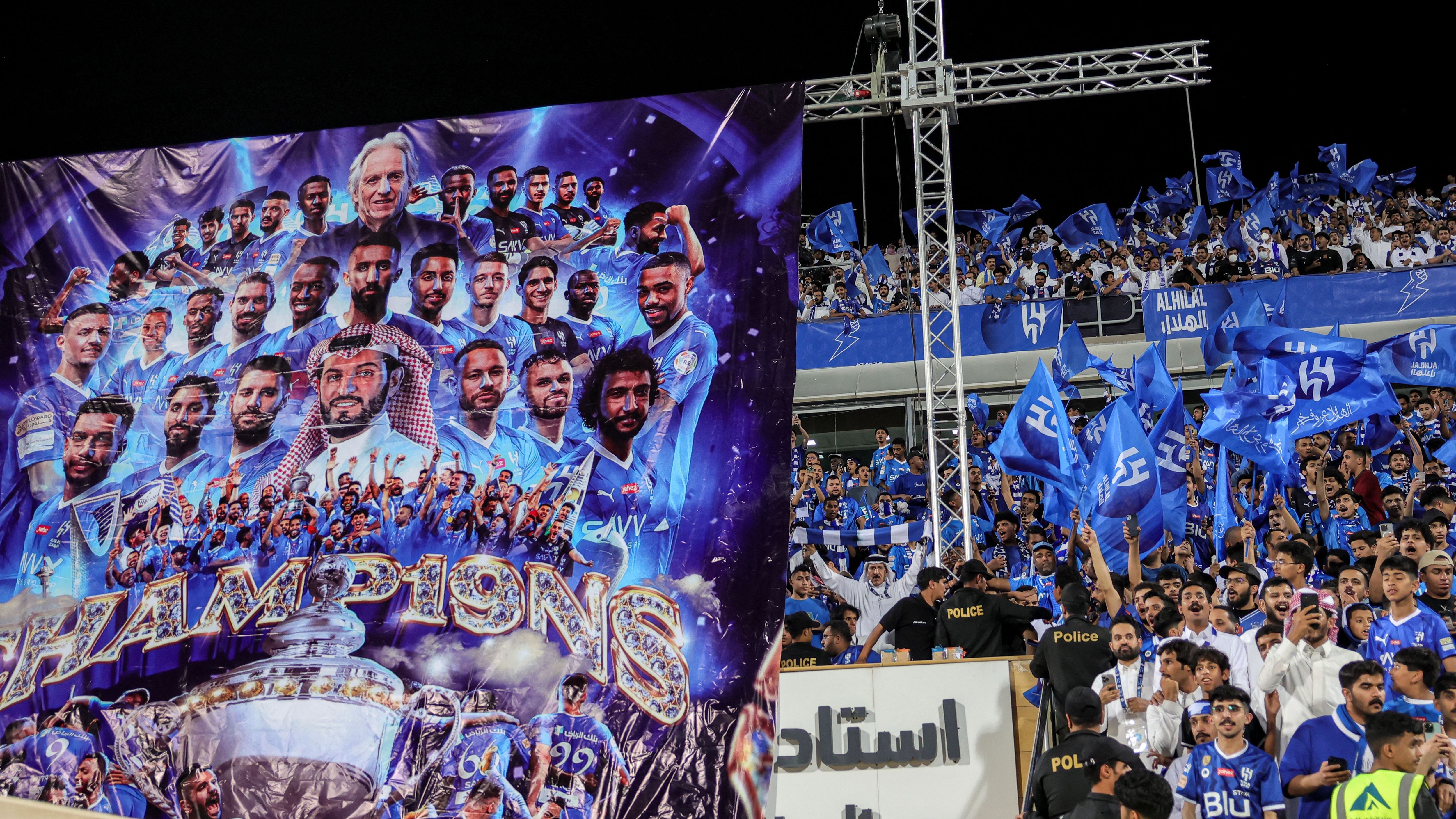 FBL-KSA-HILAL-HAZEM-FANS