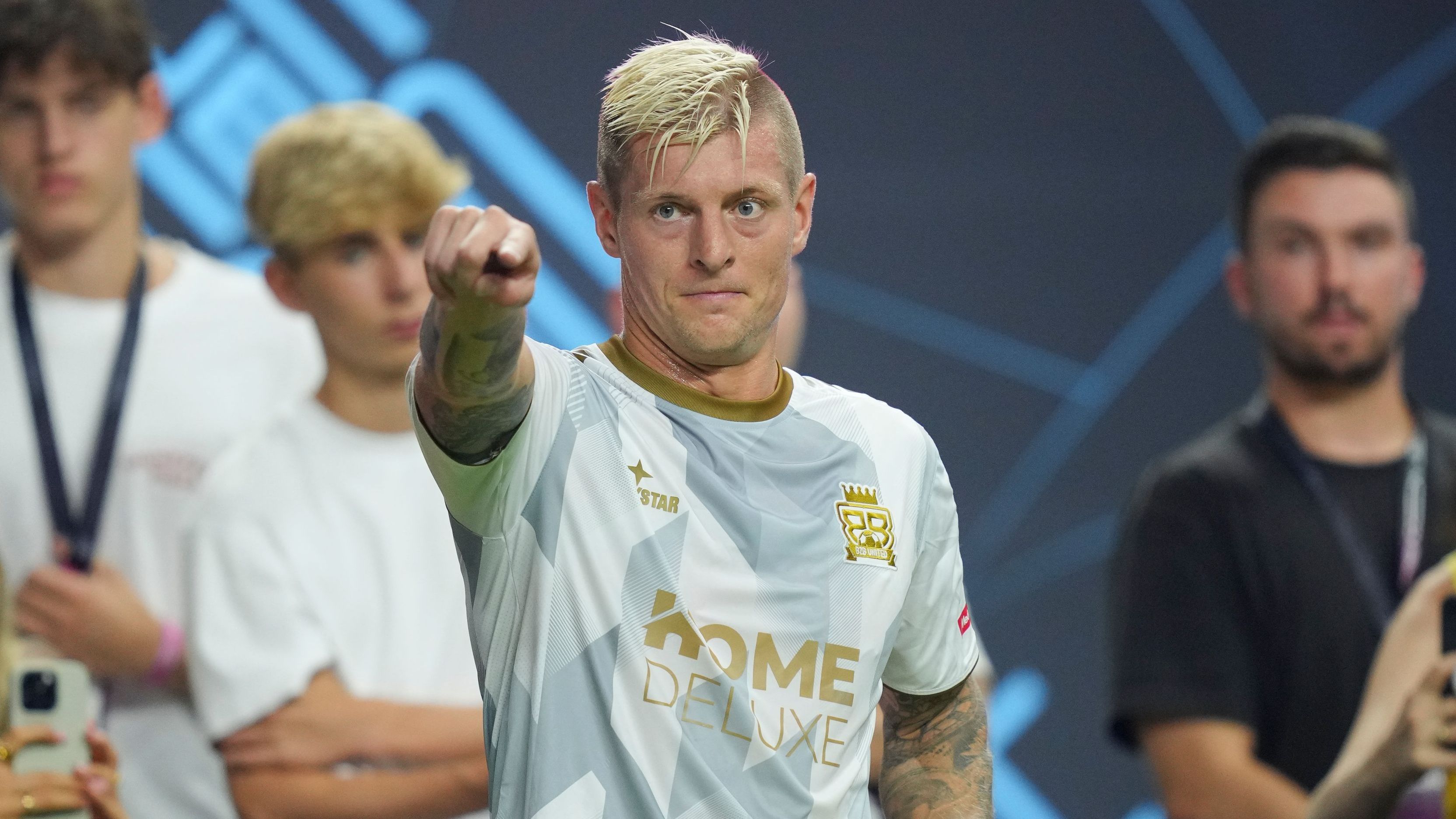 "لن يفوزوا بأوروبا".. برشلونة يحقق نبوءة توني كروس