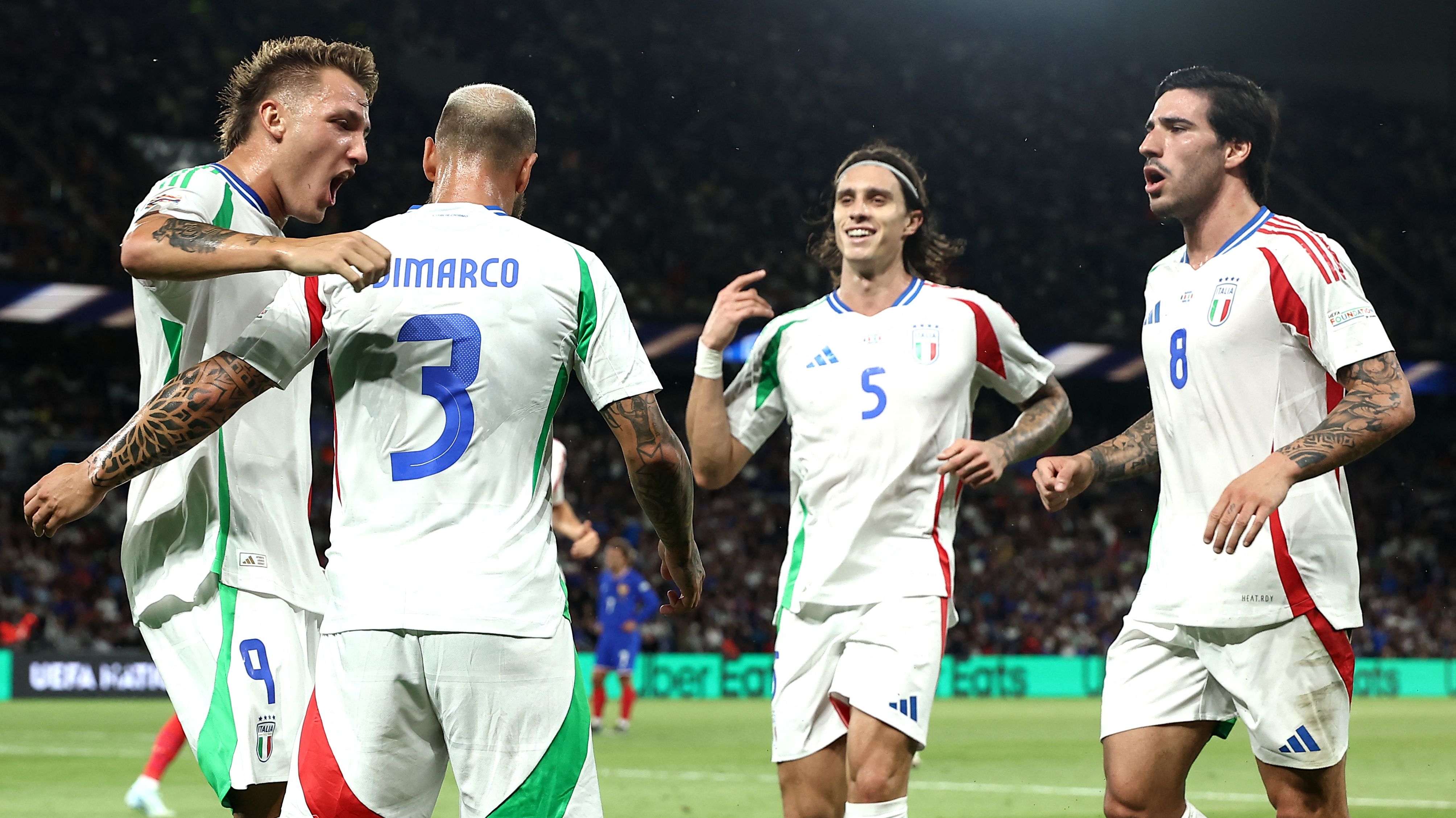 意大利 对 挪威 世界杯预选赛 受伤 托纳利 卡拉菲奥里