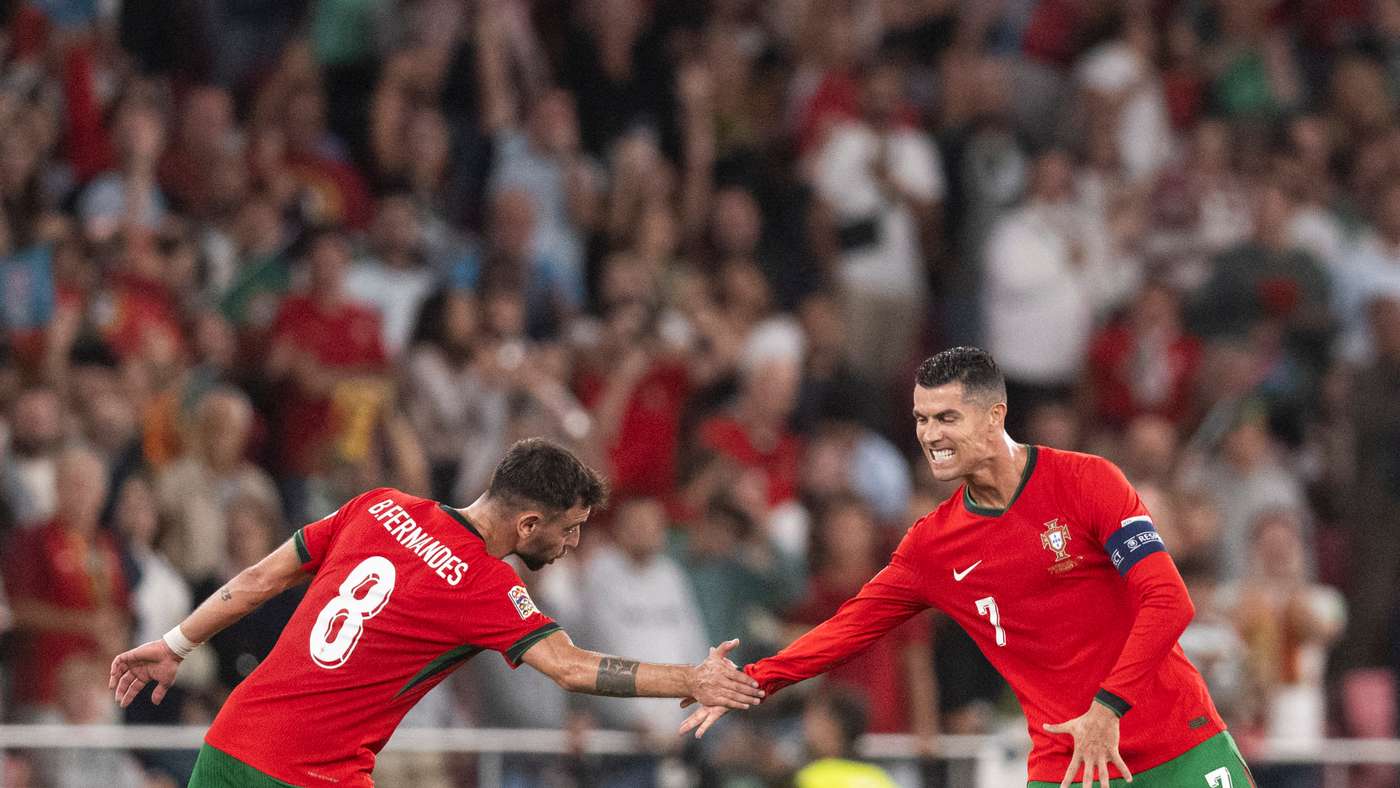 Bruno Fernandes rifiuta offerta dell'Hilal e resta al Manchester United