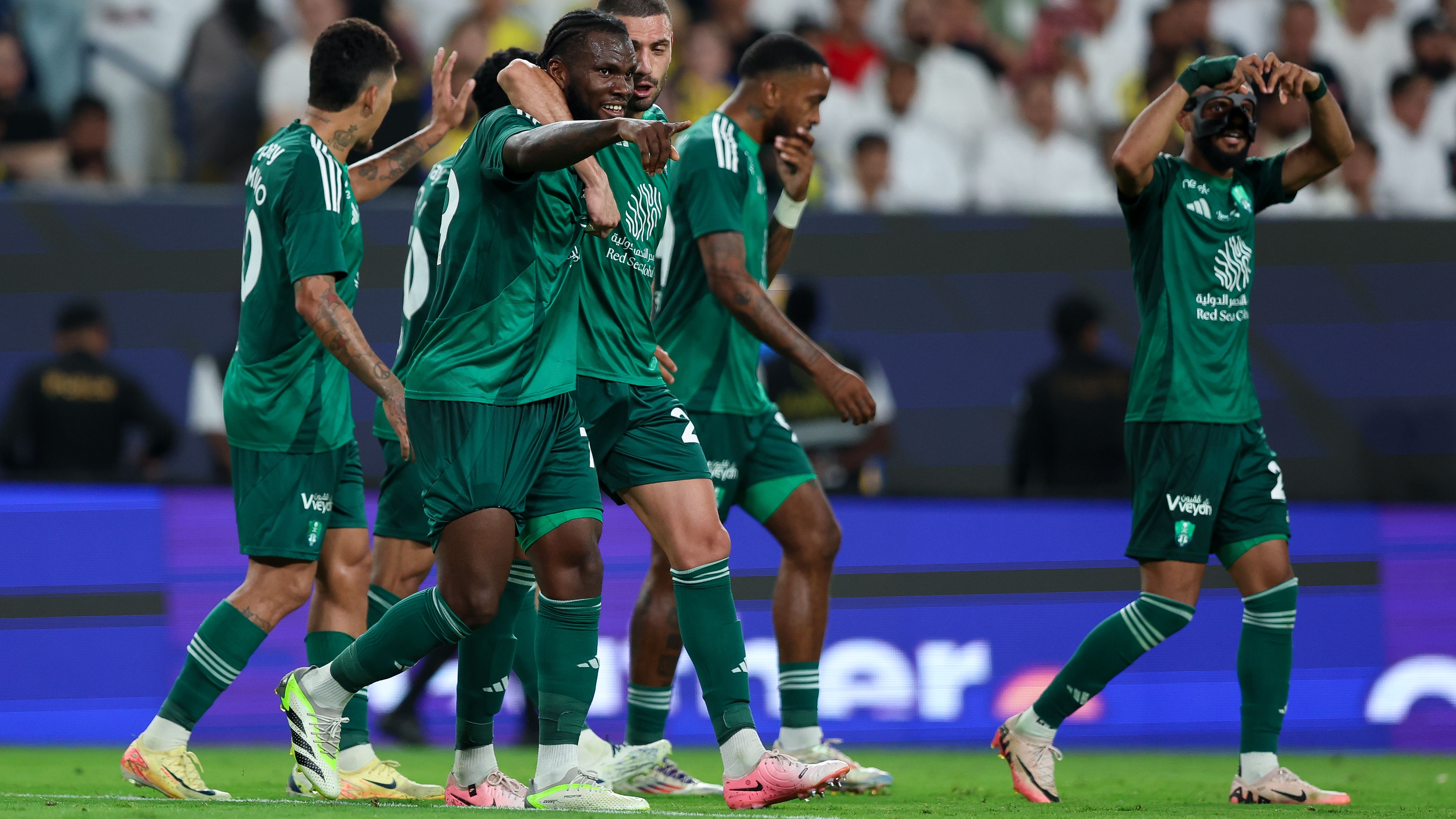 Al-Ahli vs Al-Taawoun Saudi Pro League 2025-2026 broadcast channels