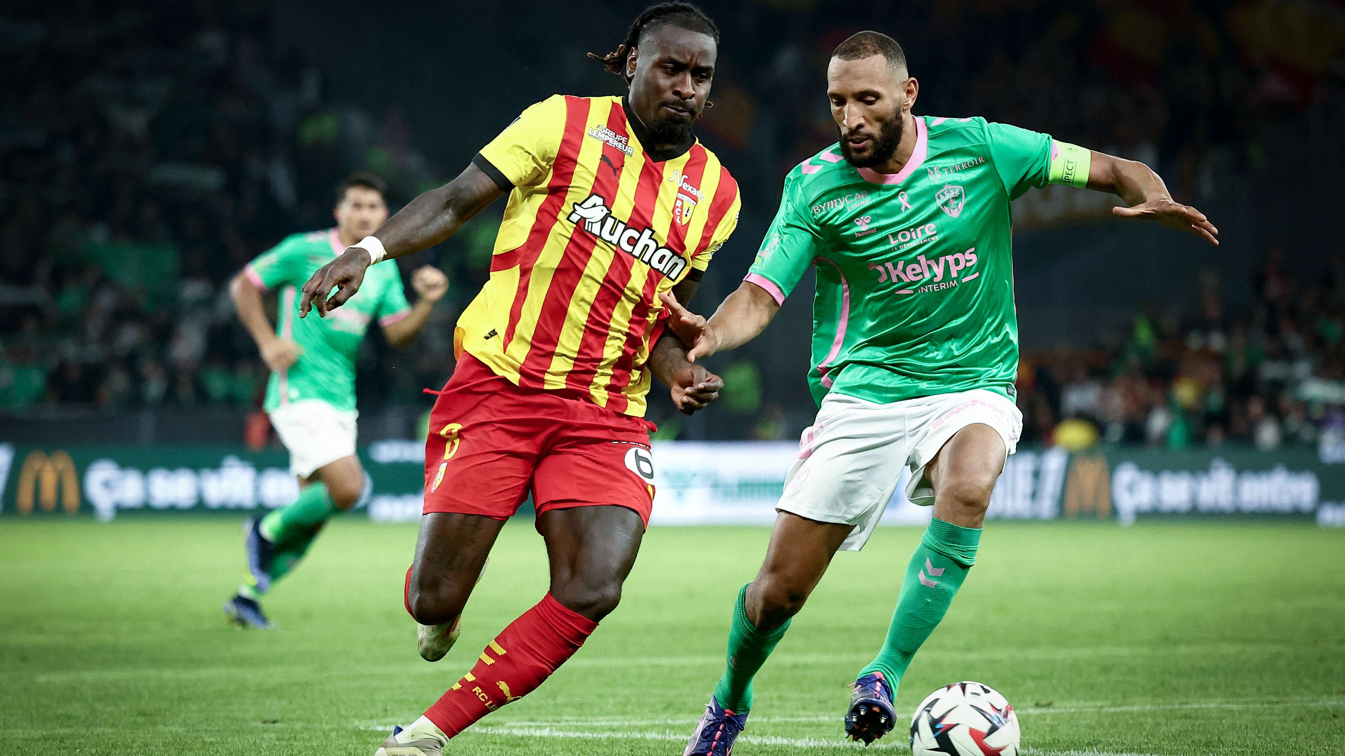 FBL-FRA-LIGUE1-SAINT-ETIENNE-LENS