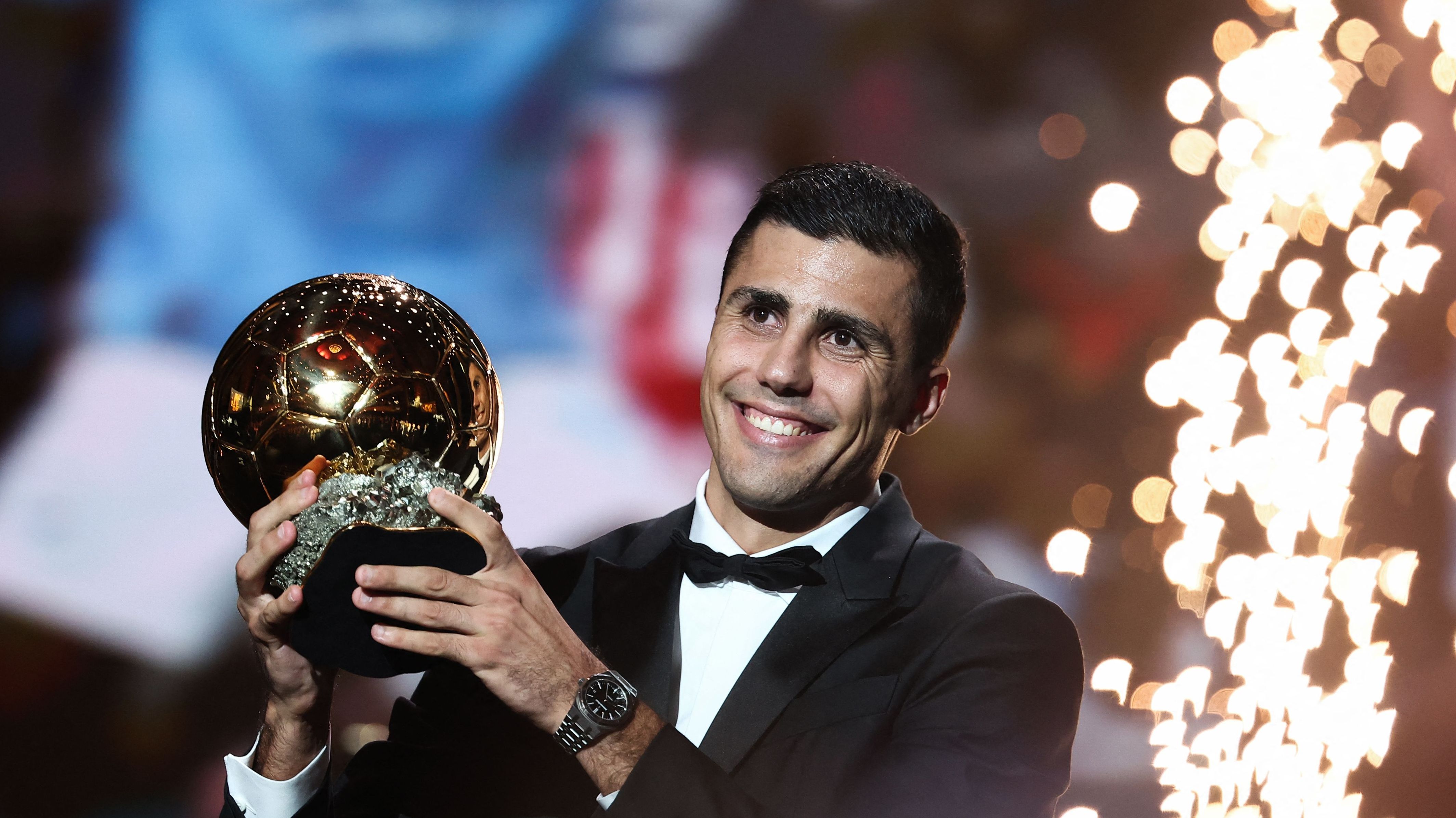 تتويج رودري بالكرة الذهبية
