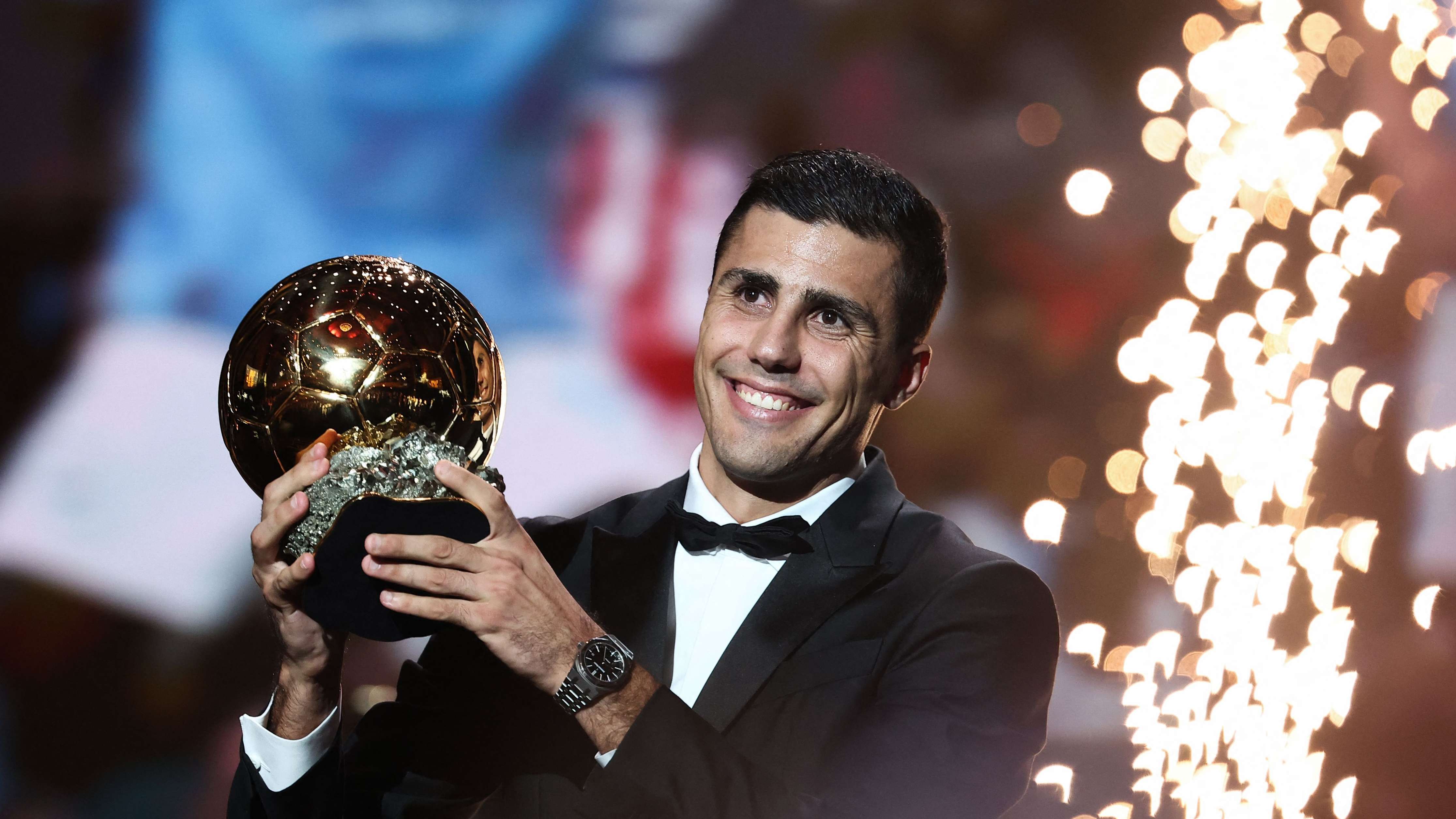 تتويج رودري بالكرة الذهبية