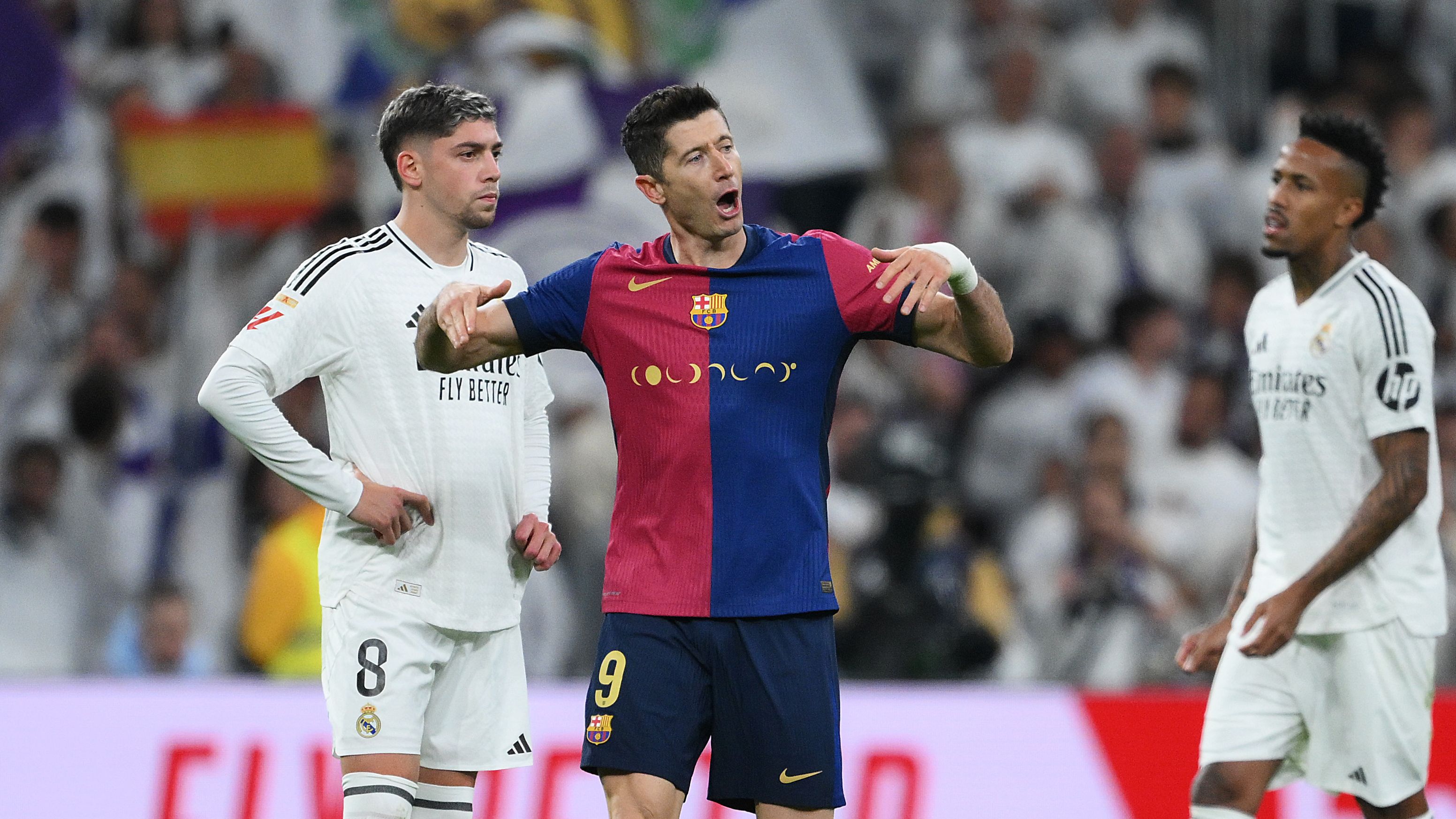 نصيحة حاسمة أبعدت ليفاندوفسكي عن ريال مدريد
