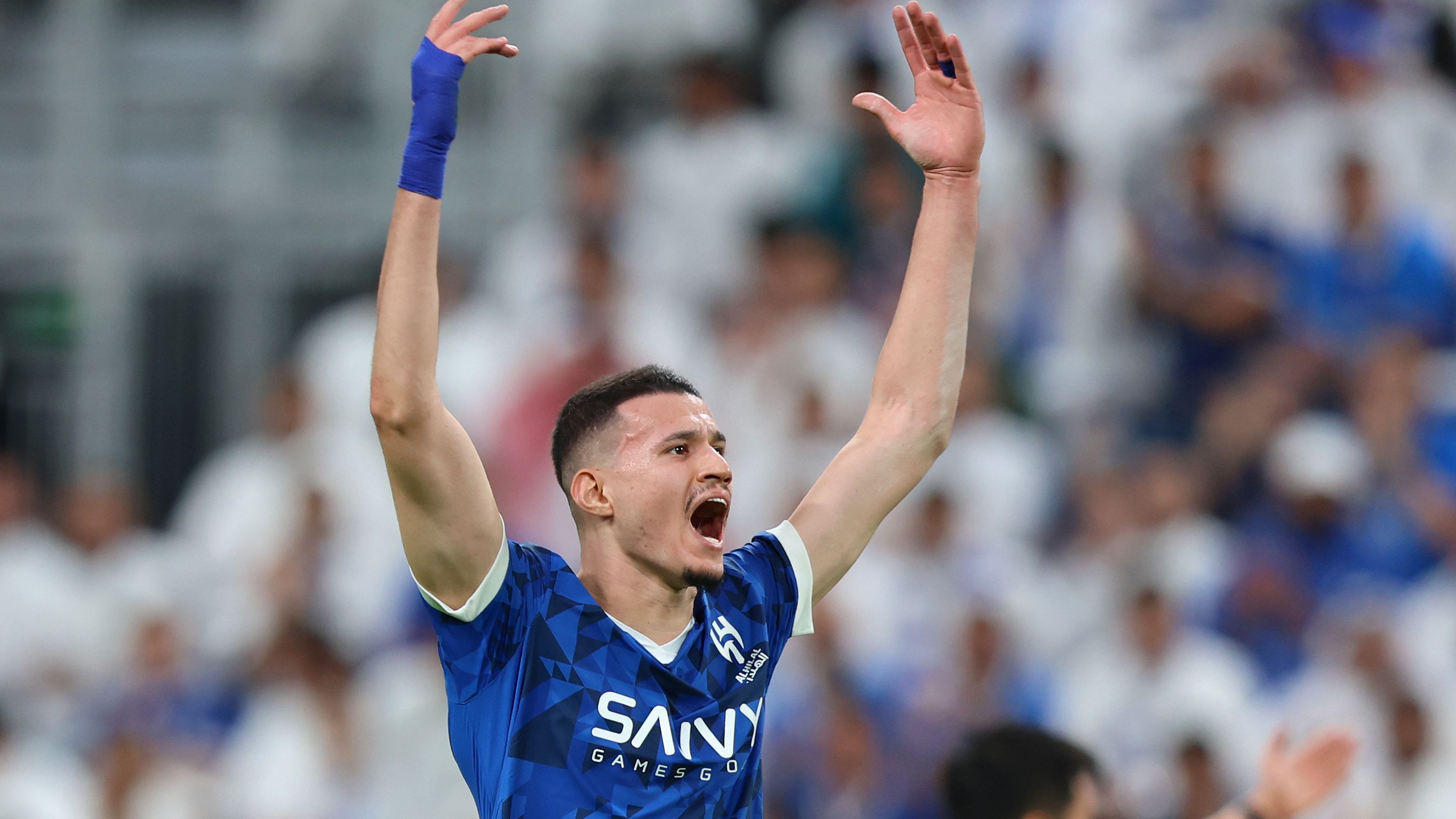 Al-Hilal et Al-Nassr: Hamdan transférable en janvier, mercato hivernal saoudien