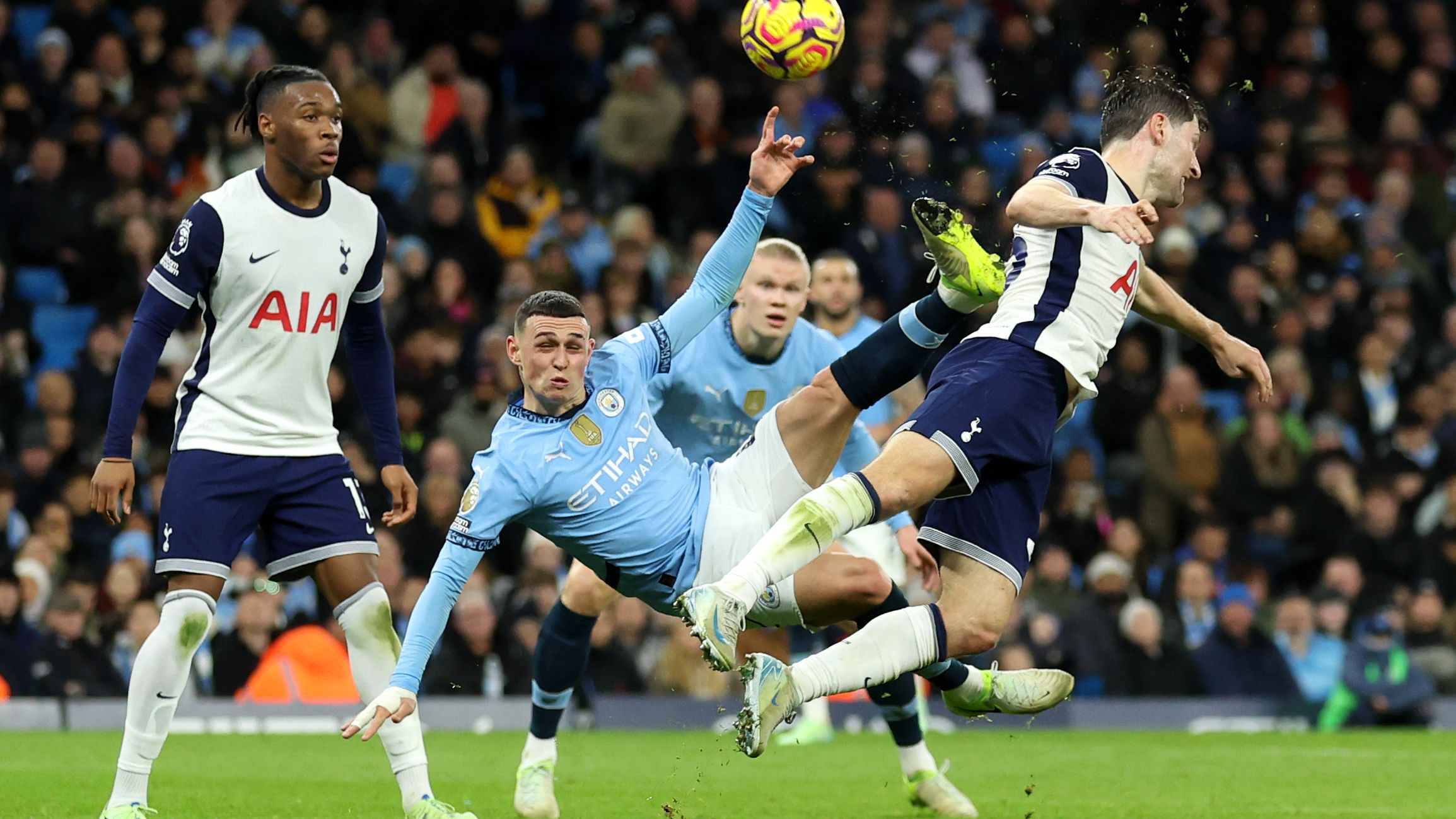 Manchester City FC v Tottenham Hotspur FC - Premier League