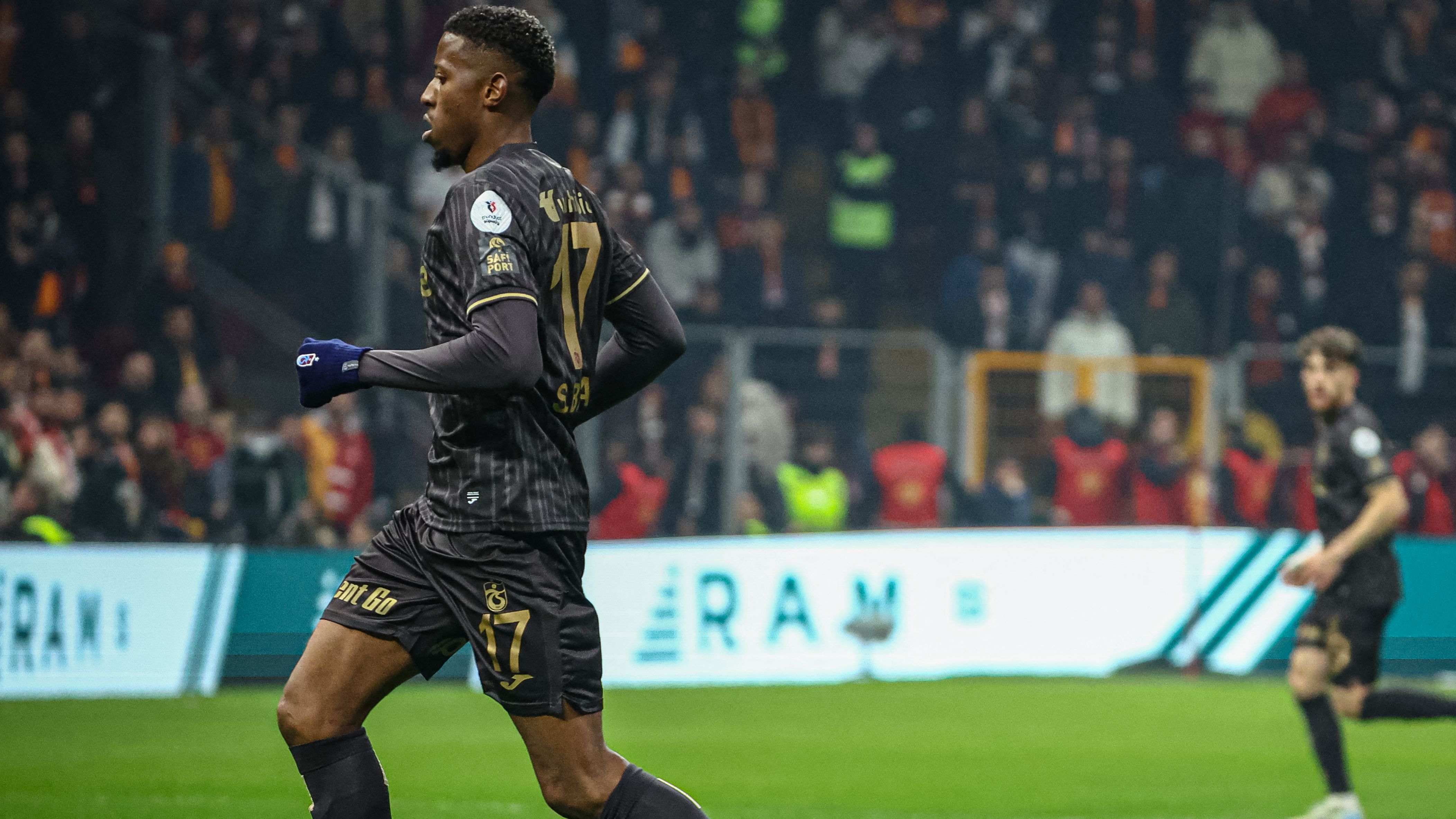 Galatasaray-vs-Trabzonspor-16th-week-Trendyol-Super-League-2024