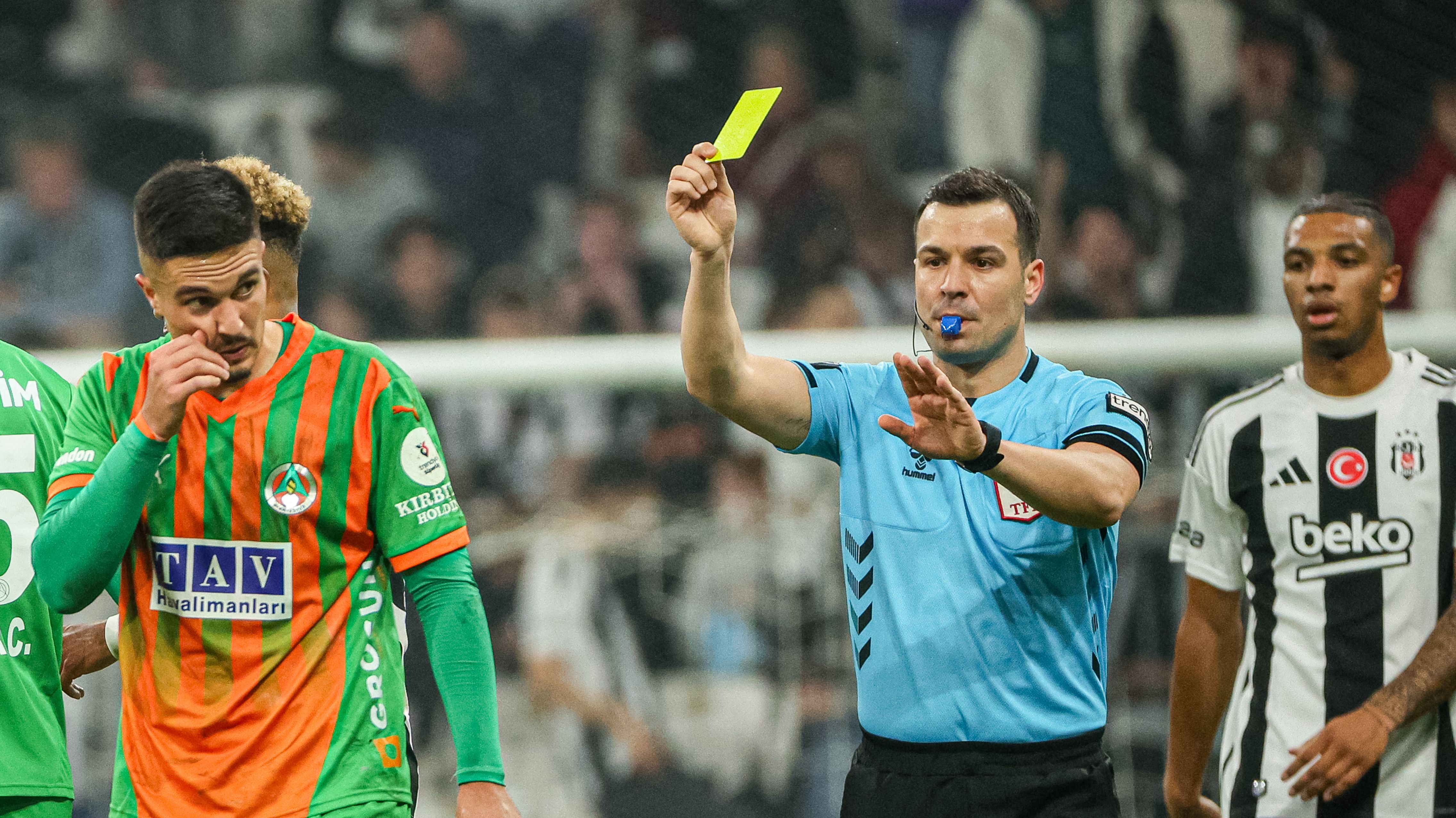 Besiktas-vs-Alanyaspor-17th-week-Trendyol-Super-League-2024-25