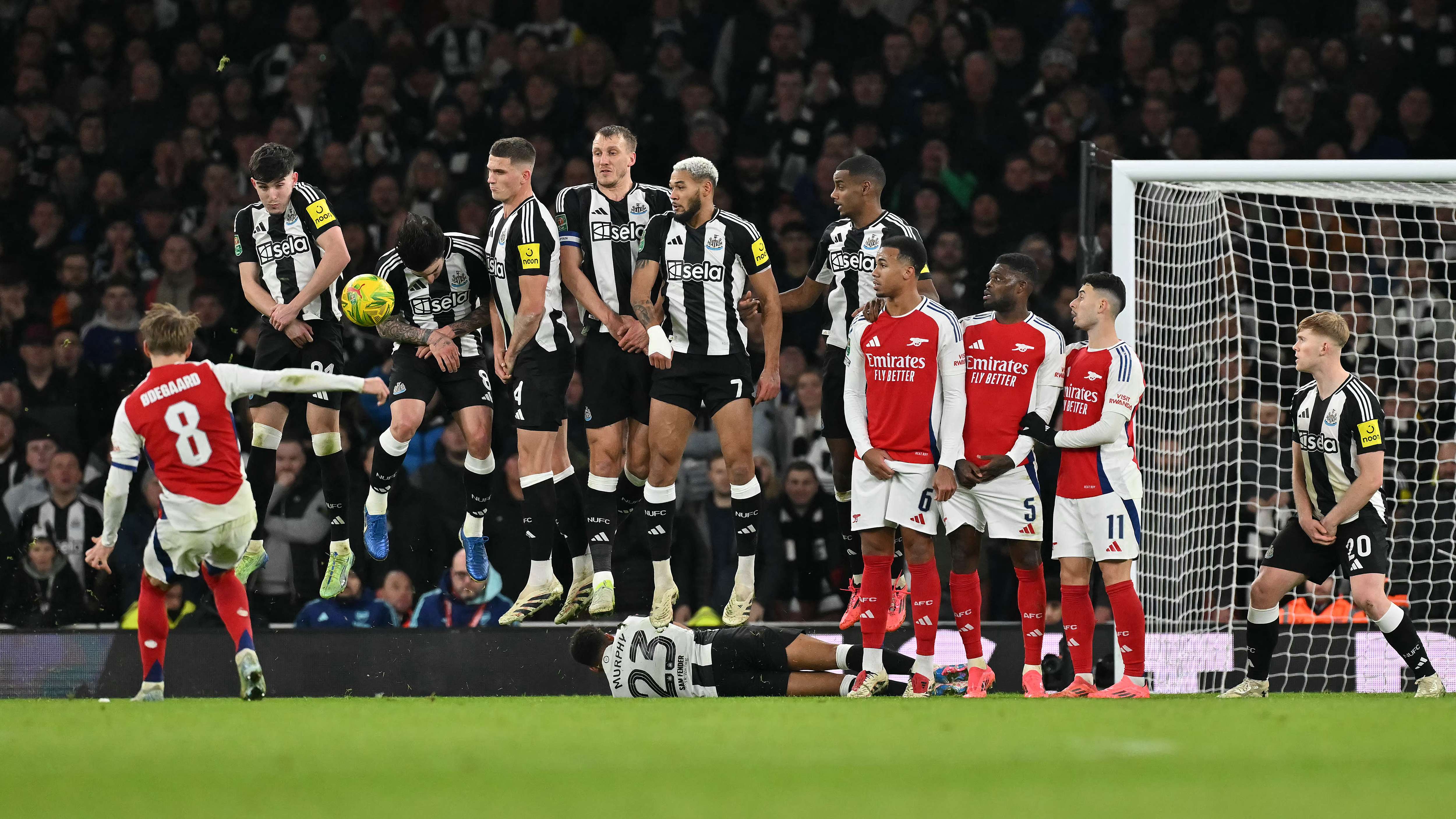 FBL-ENG-LCUP-ARSENAL-NEWCASTLE