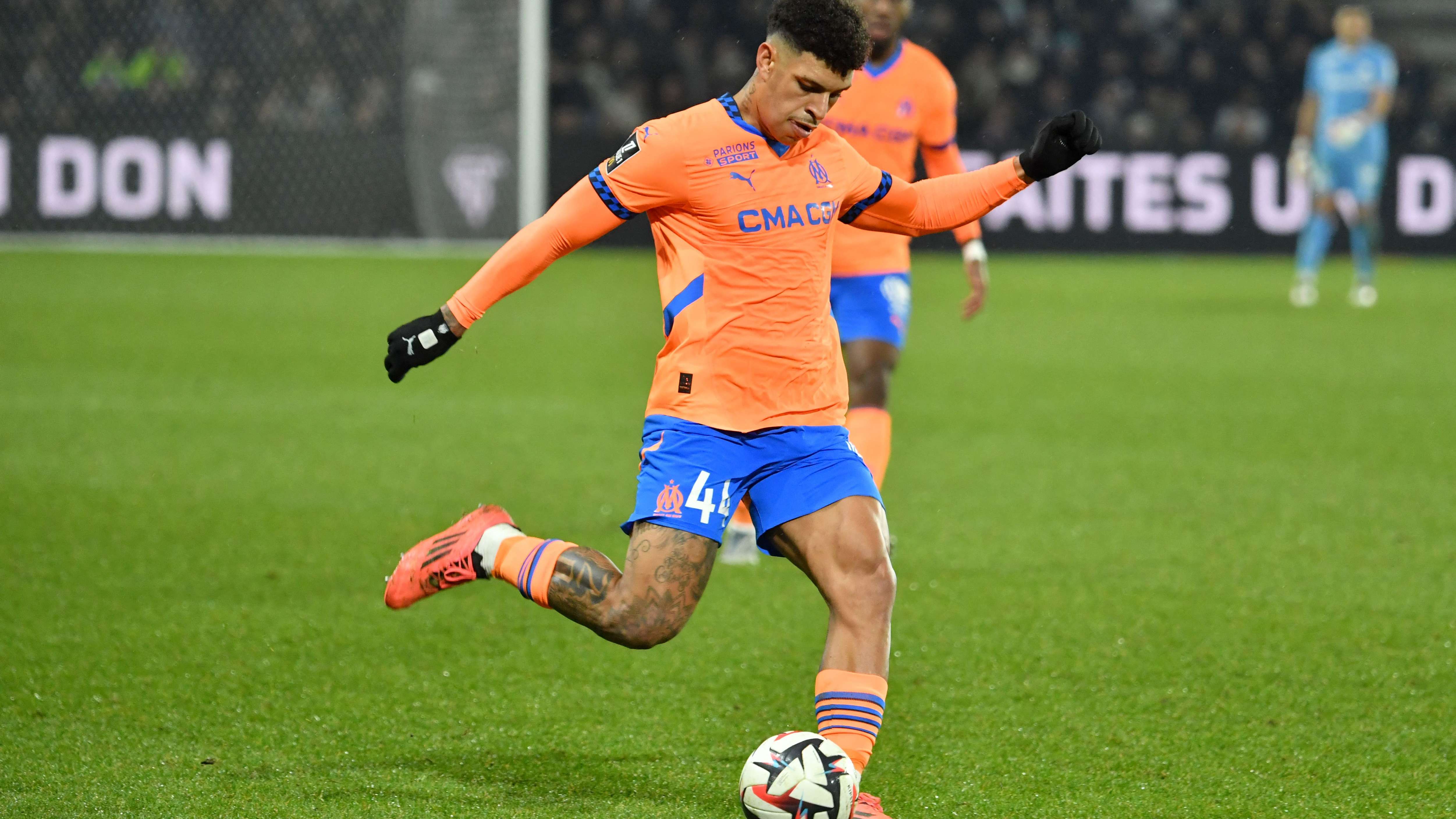 FBL-FRA-LIGUE1-ANGERS-MARSEILLE