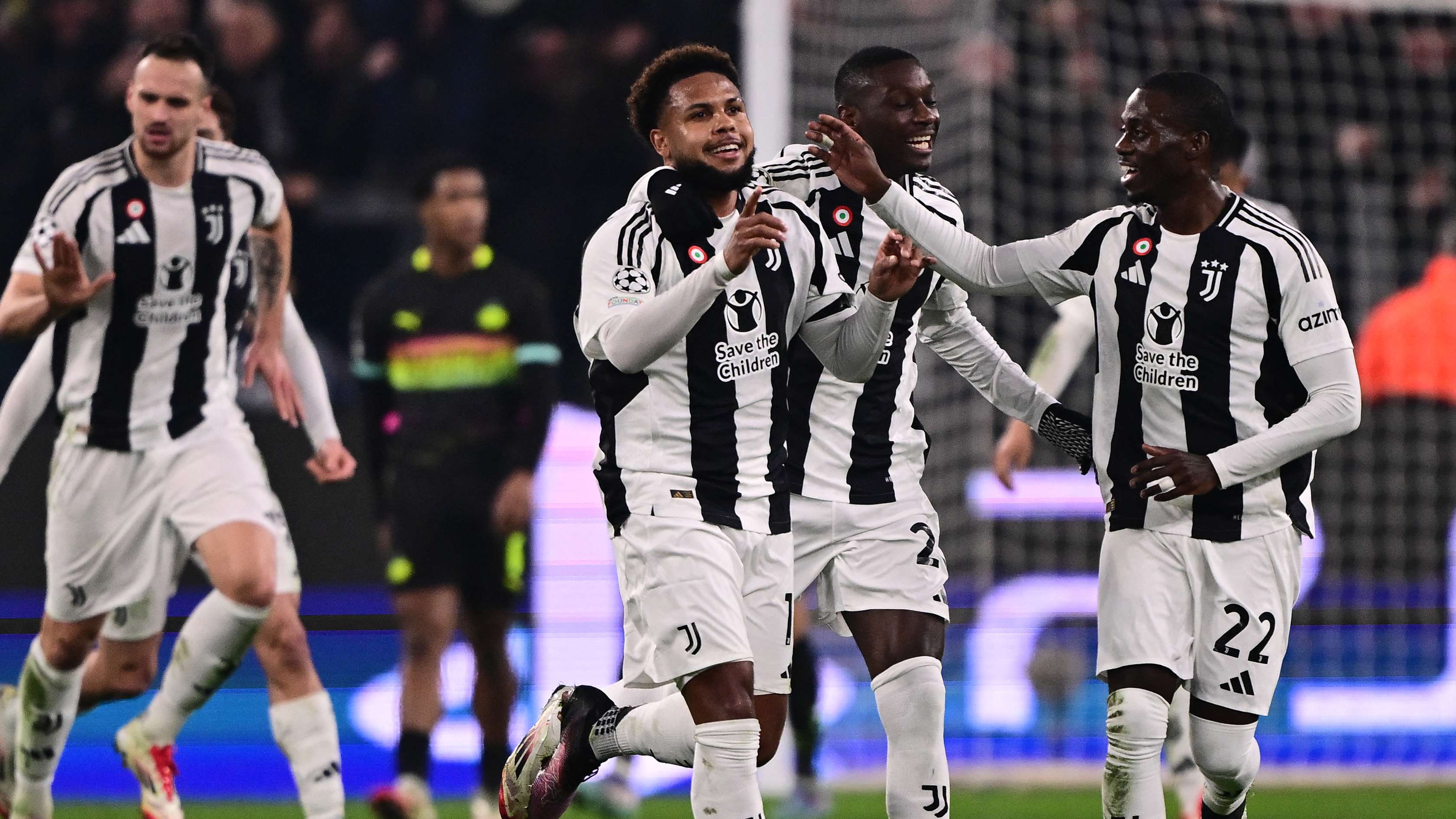 FBL-EUR-C1-JUVENTUS-PSV EINDHOVEN