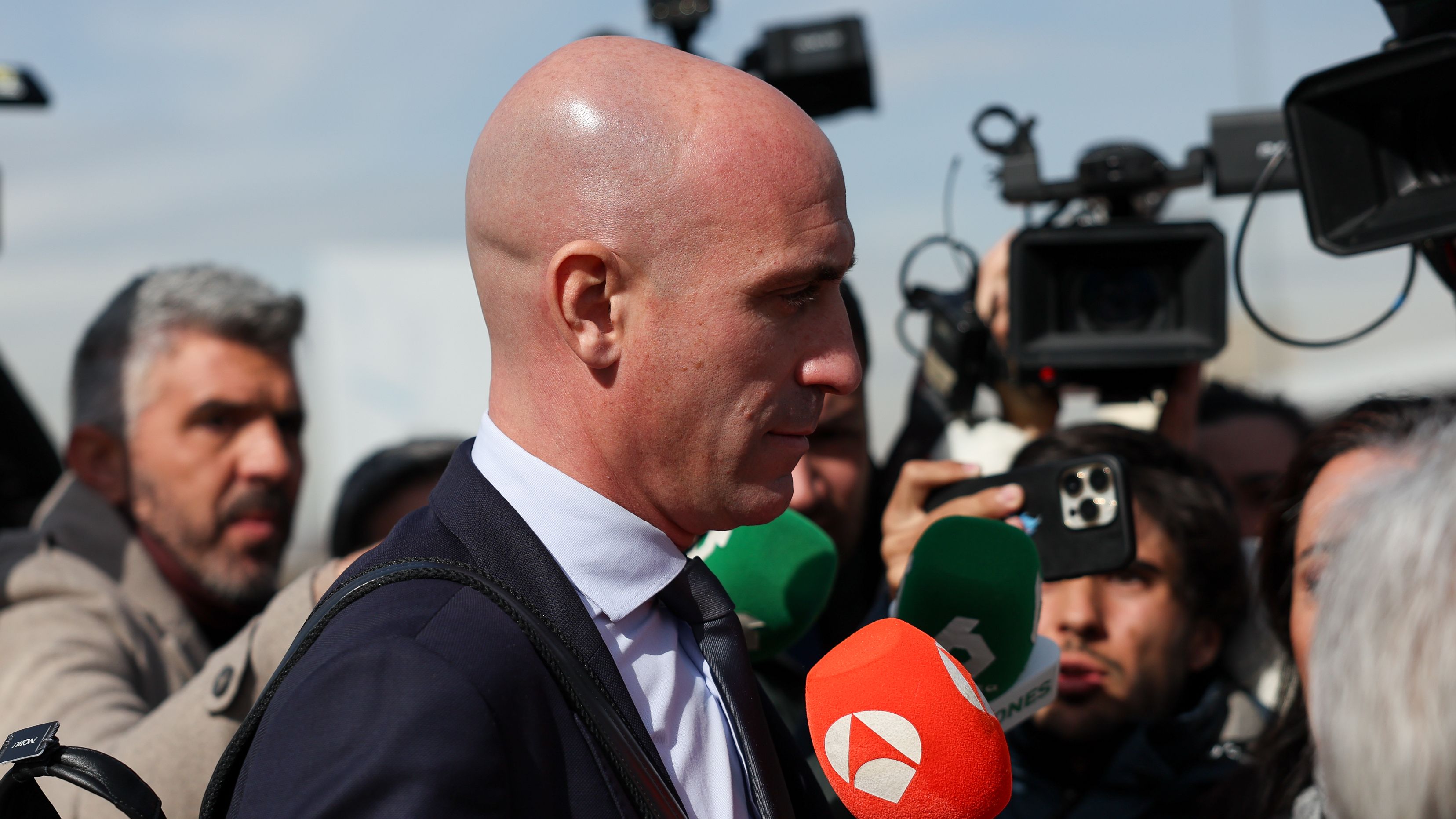 Rubiales Attends Madrid Court Over Jenni Hermoso Kiss