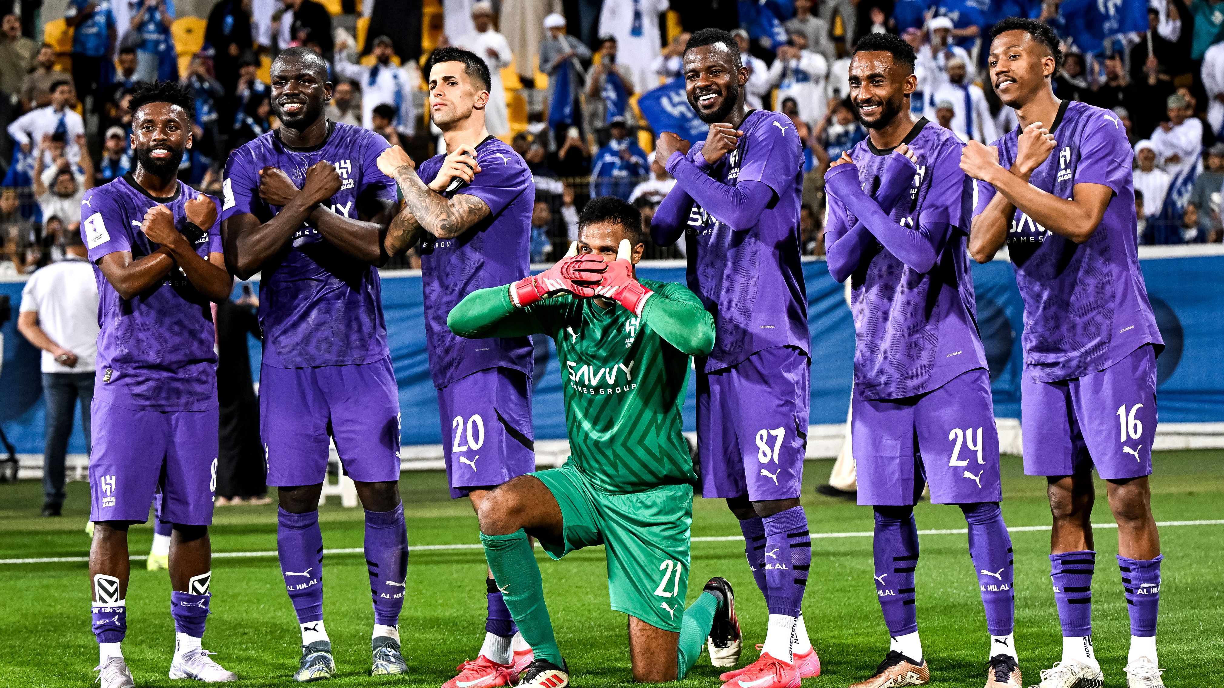 معسكر المنتخب السعودي B يبدأ وسط ترقب لمصير ثنائي الهلال لاجامي والحربي