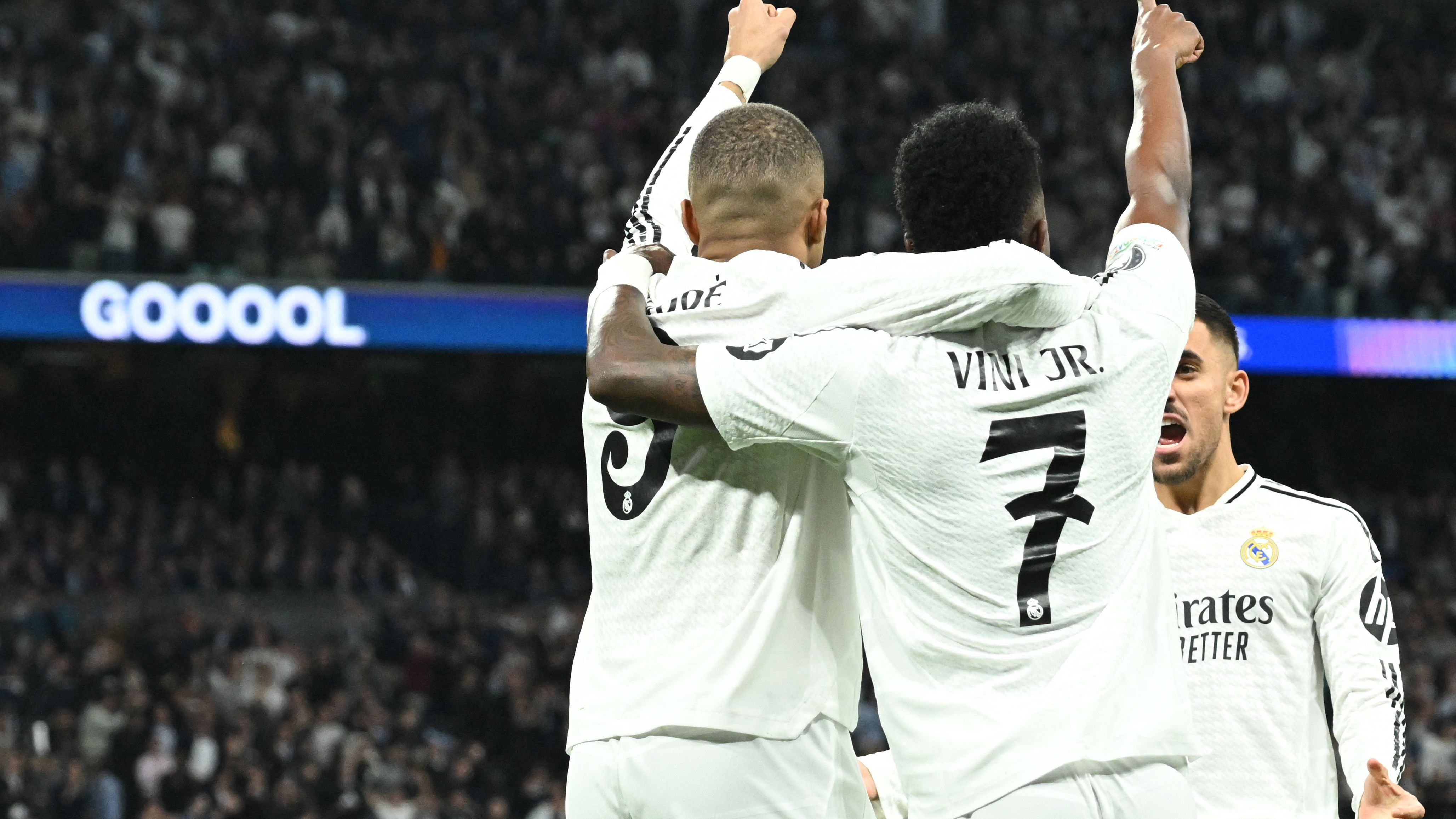 FBL-EUR-C1-REAL MADRID-MAN CITY