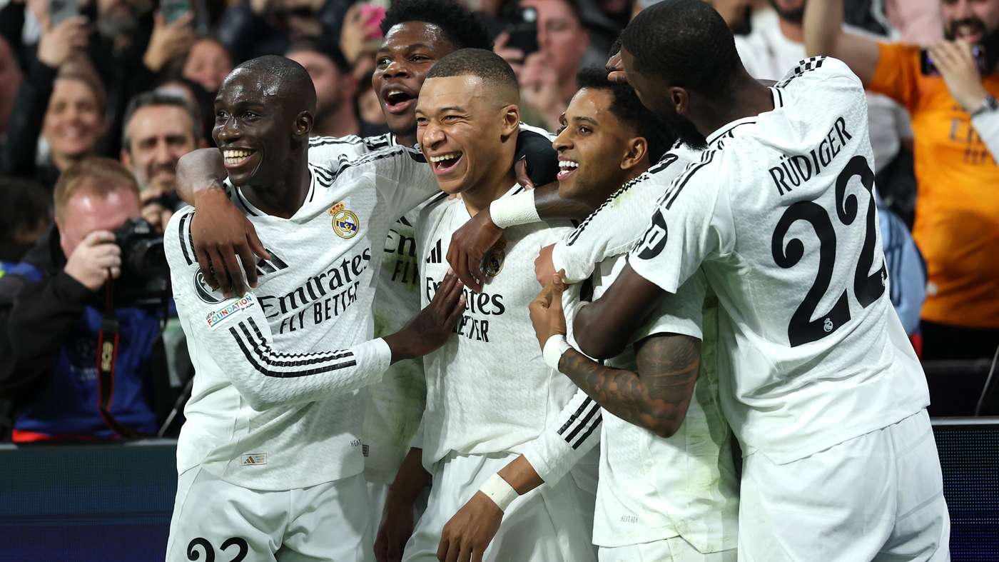 Real Madrid C.F. v Manchester City - UEFA Champions League 2024/25 League Knockout Play-off Second Leg