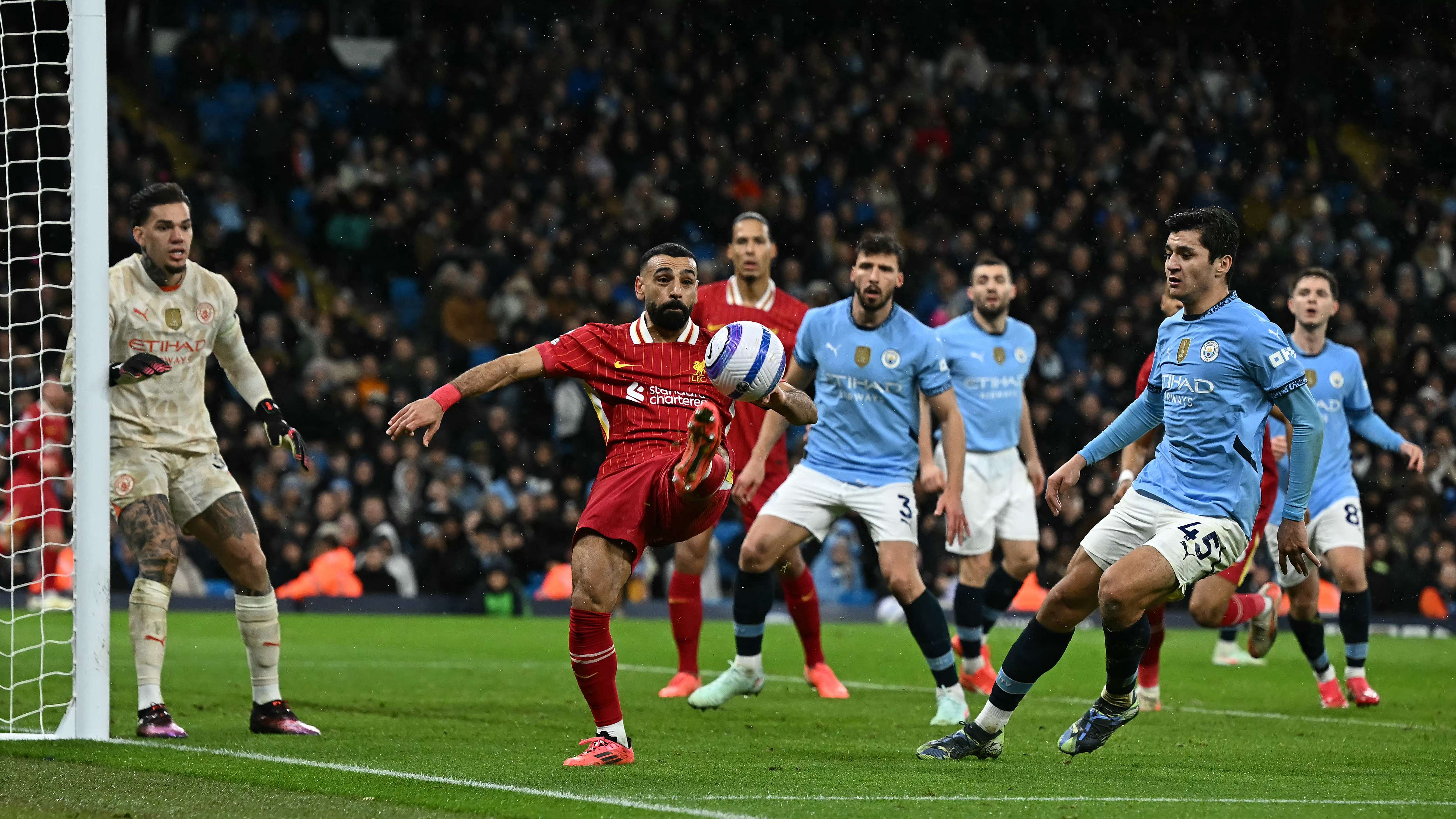 FBL-ENG-PR-MAN CITY-LIVERPOOL