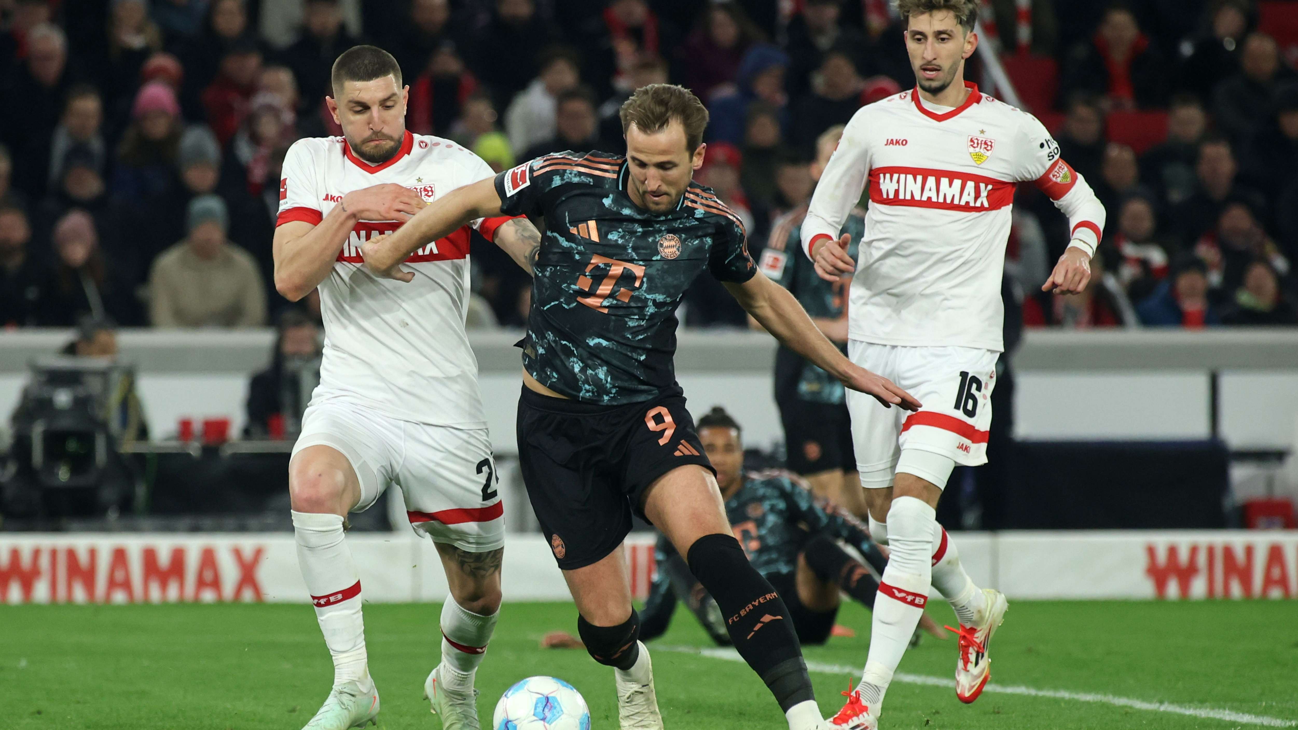 VfB Stuttgart v FC Bayern München - Bundesliga