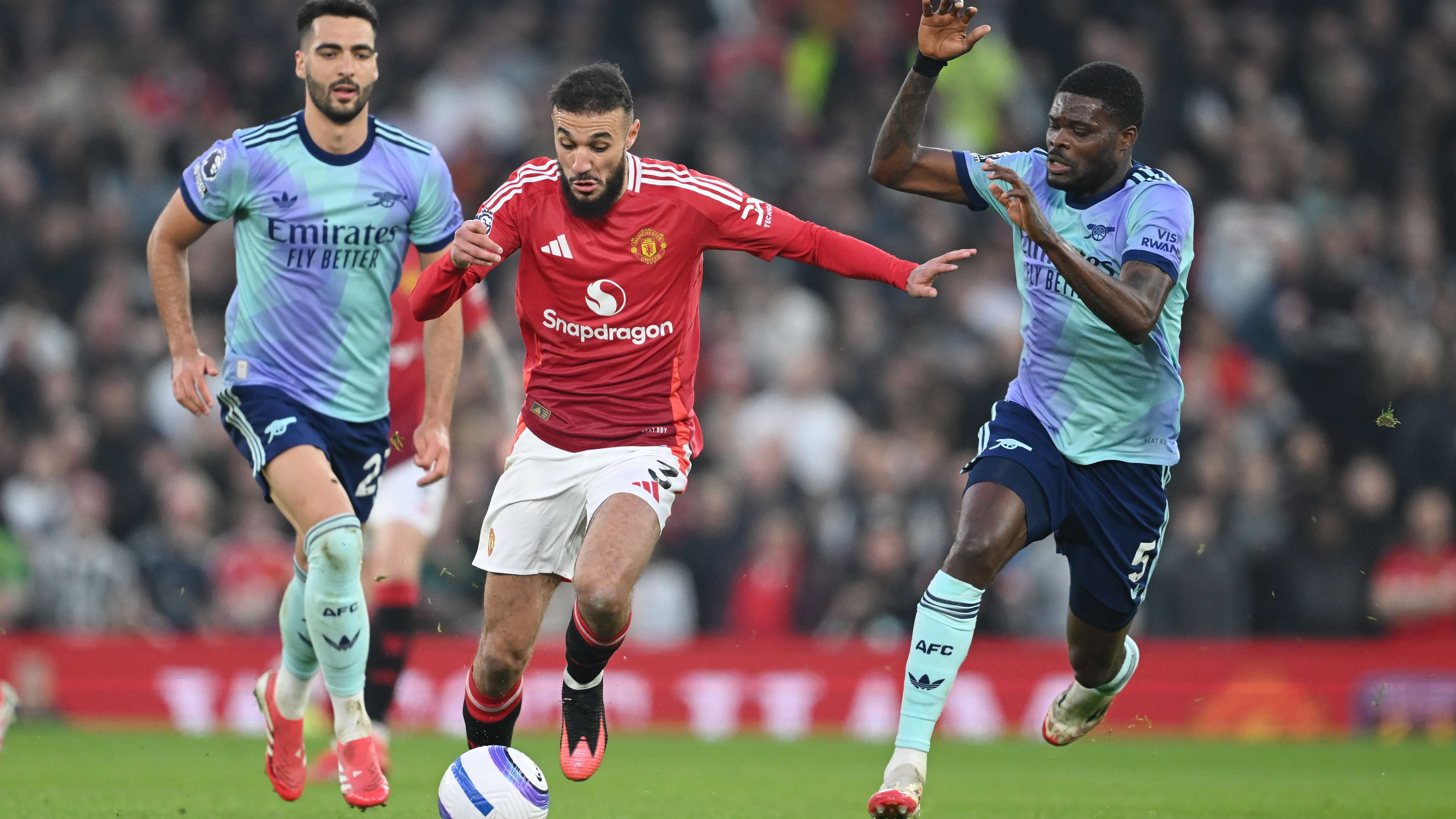 Manchester United FC v Arsenal FC - Premier League