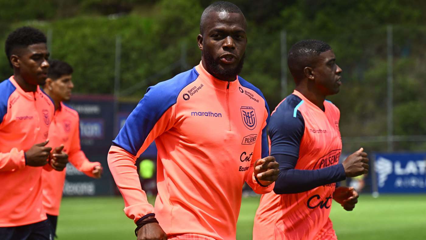 FBL-WC-2026-SAMERICA-QUALIFIERS-ECU-TRAINING