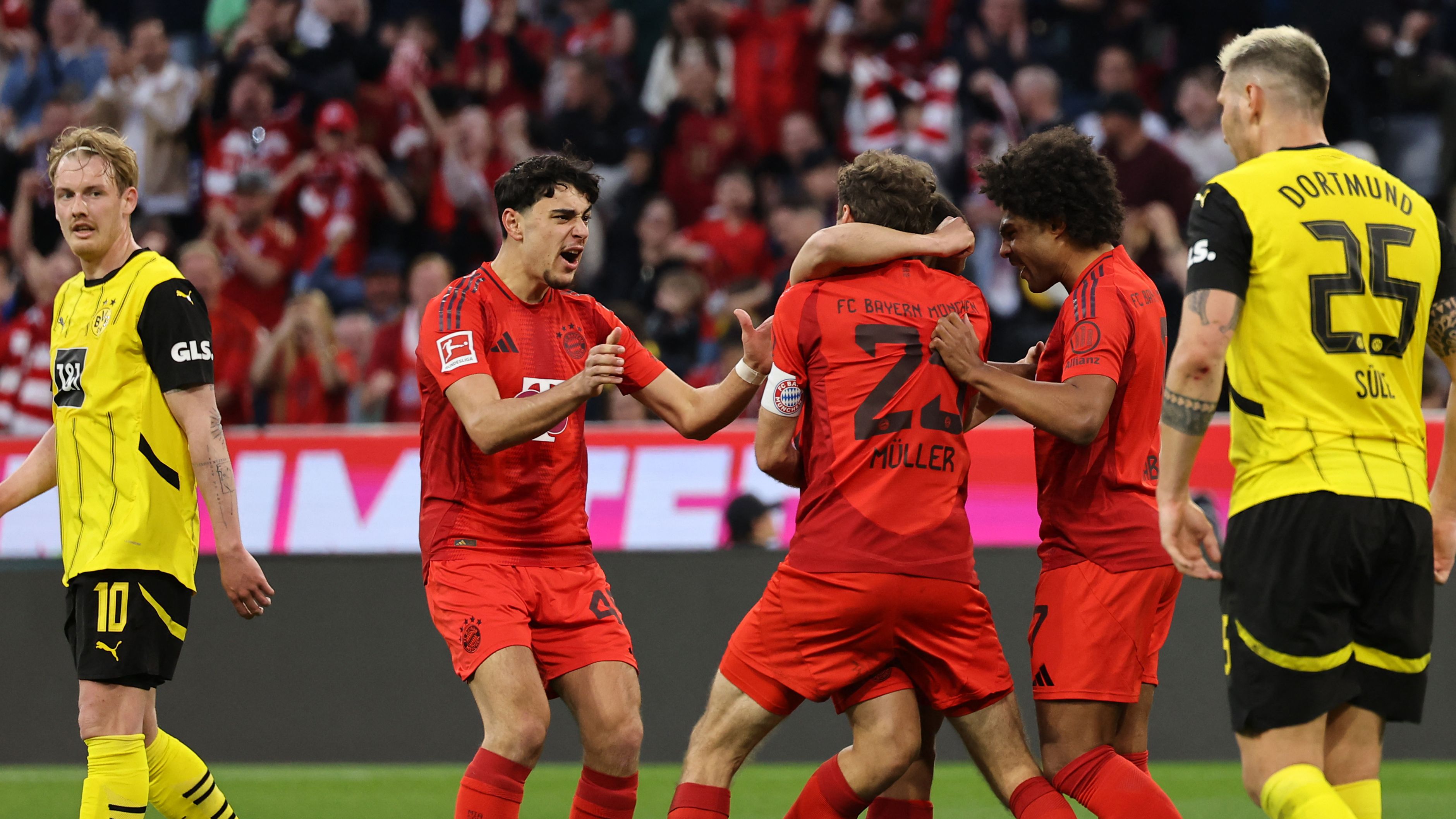 FBL-GER-BUNDESLIGA-BAYERN MUNICH-DORTMUND