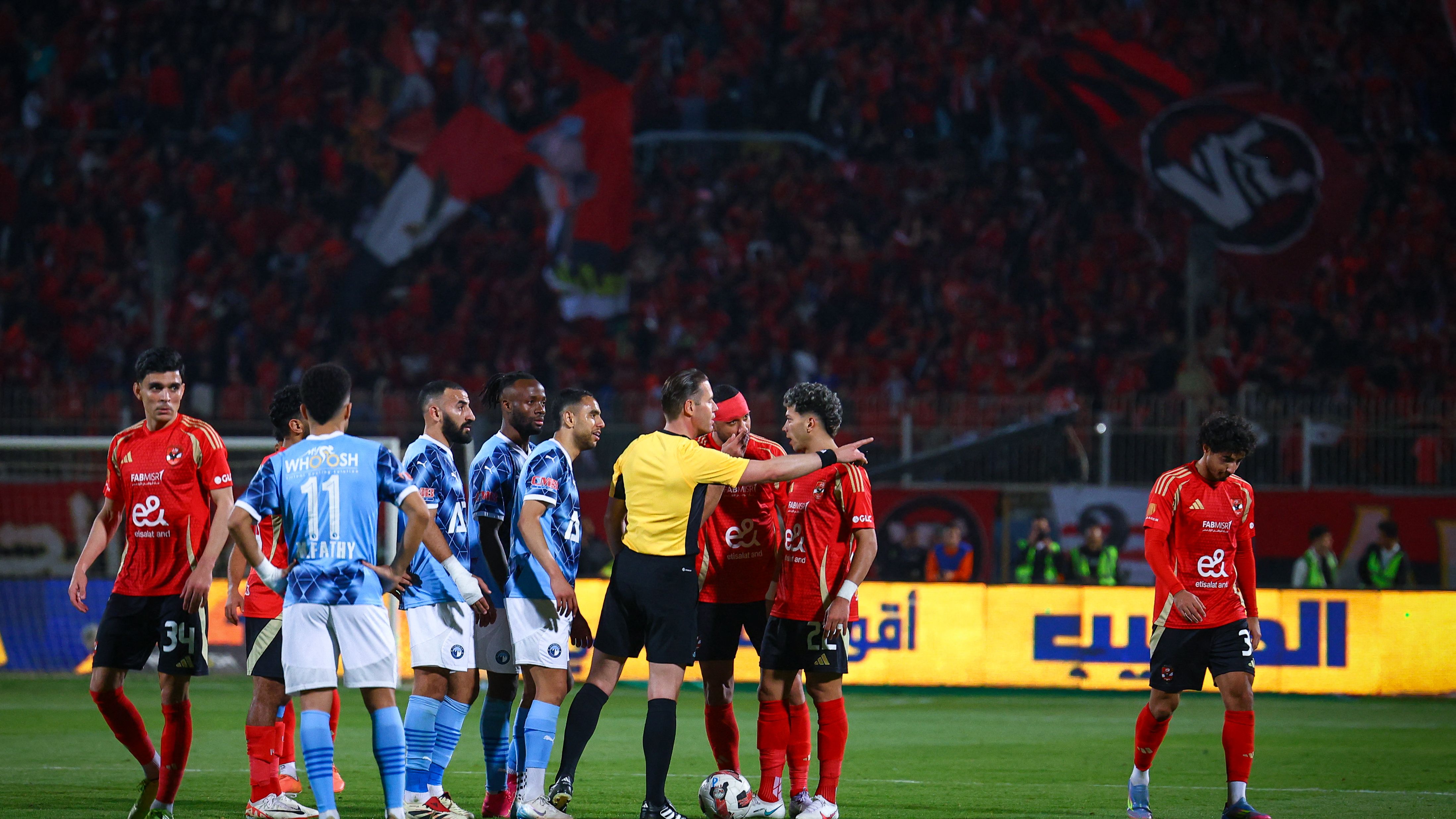 دياب يكشف حقيقة إلغاء الدوري والهبوط وموقف الرابطة من حكم قضية بيراميدز