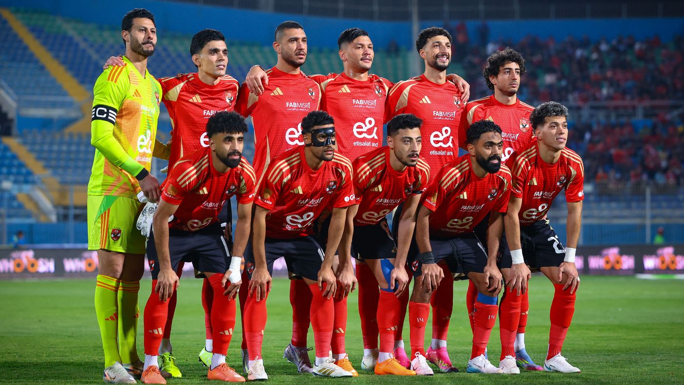 كووورة يكشف قائمة الأهلي لمونديال الأندية.. واستبعاد 12 لاعبا