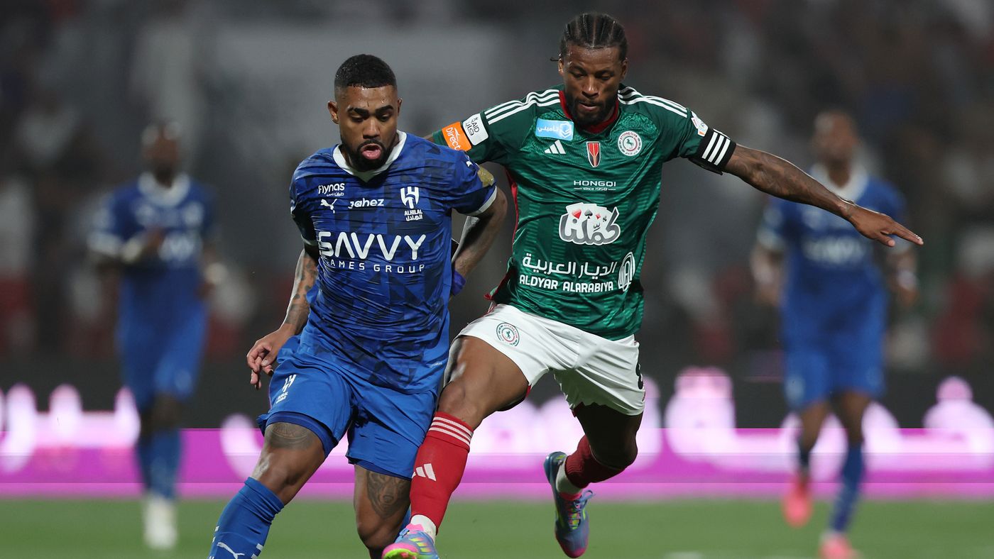 تعليق مصير 4 أجانب في الدوري السعودي