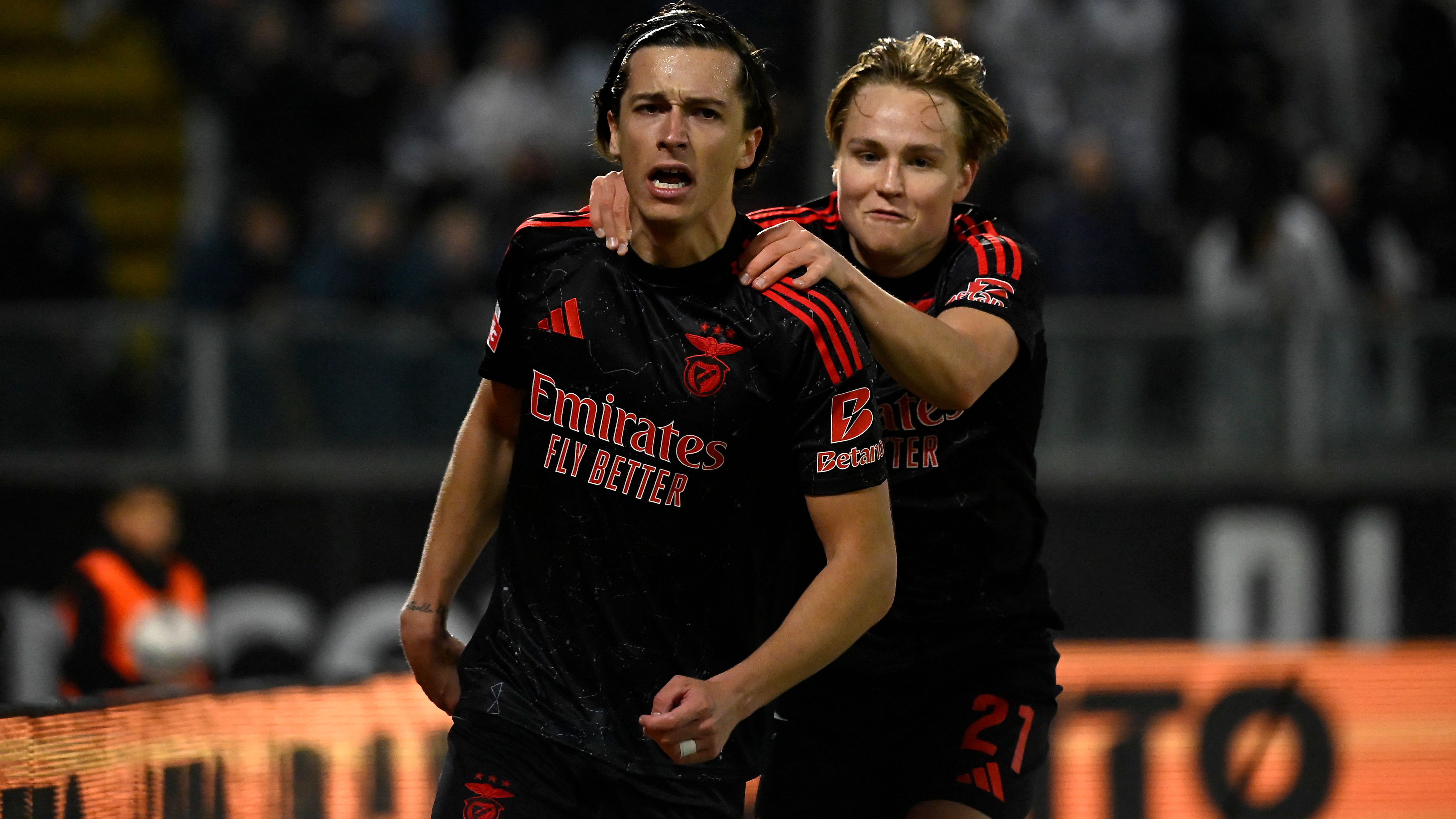 FBL-POR-LIGA-VITORIA GUIMARAES-BENFICA