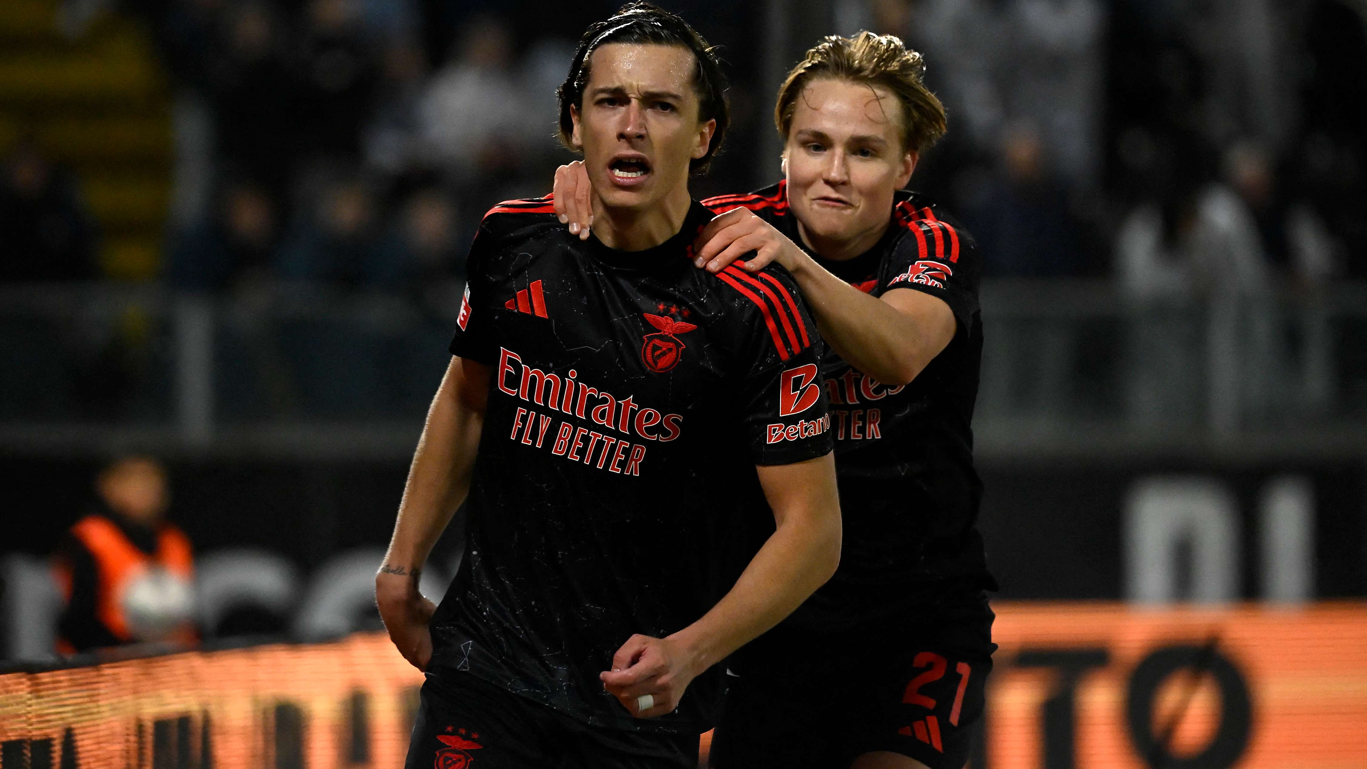 FBL-POR-LIGA-VITORIA GUIMARAES-BENFICA