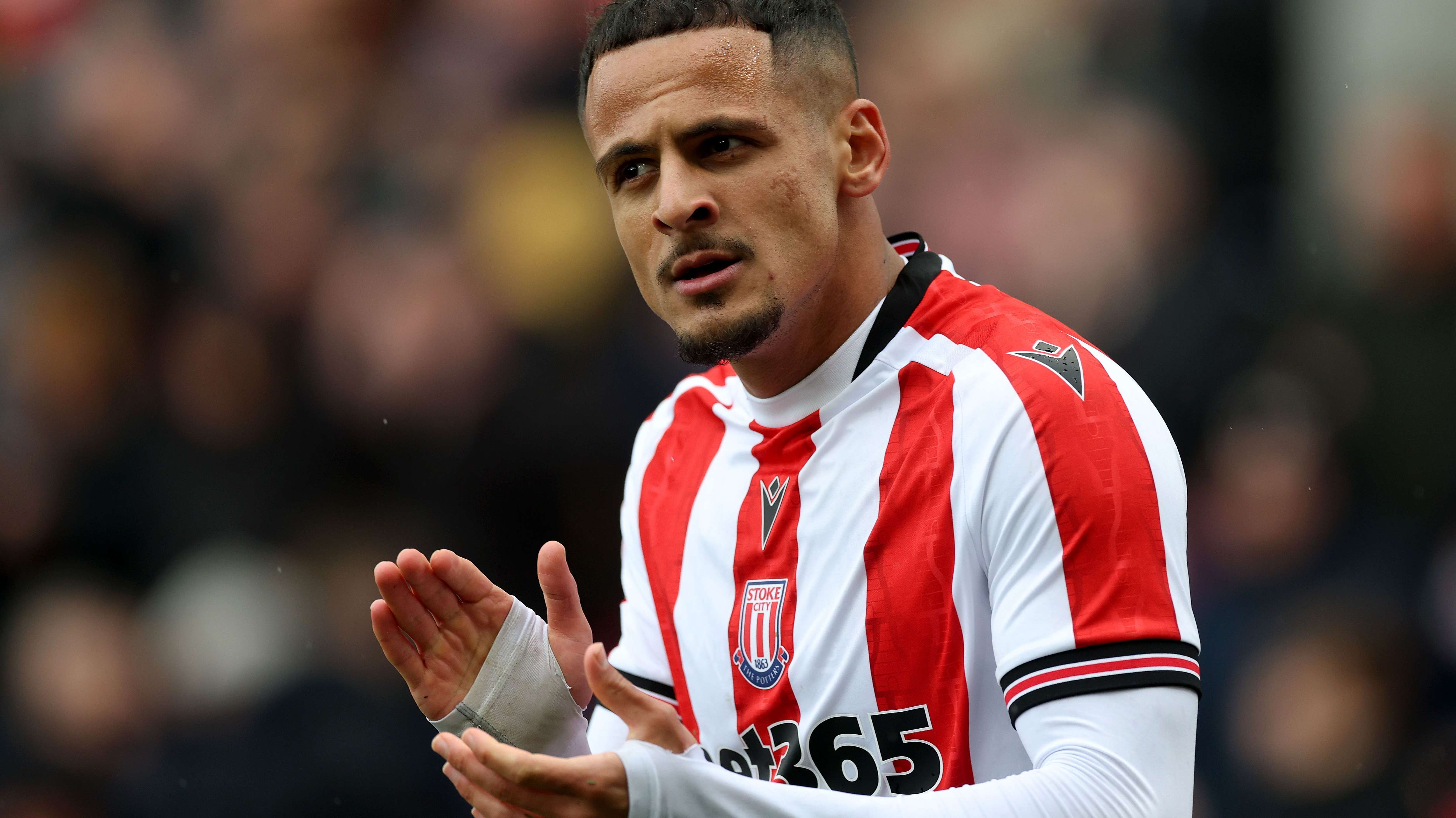 Stoke City FC v Sheffield Wednesday FC - Sky Bet Championship