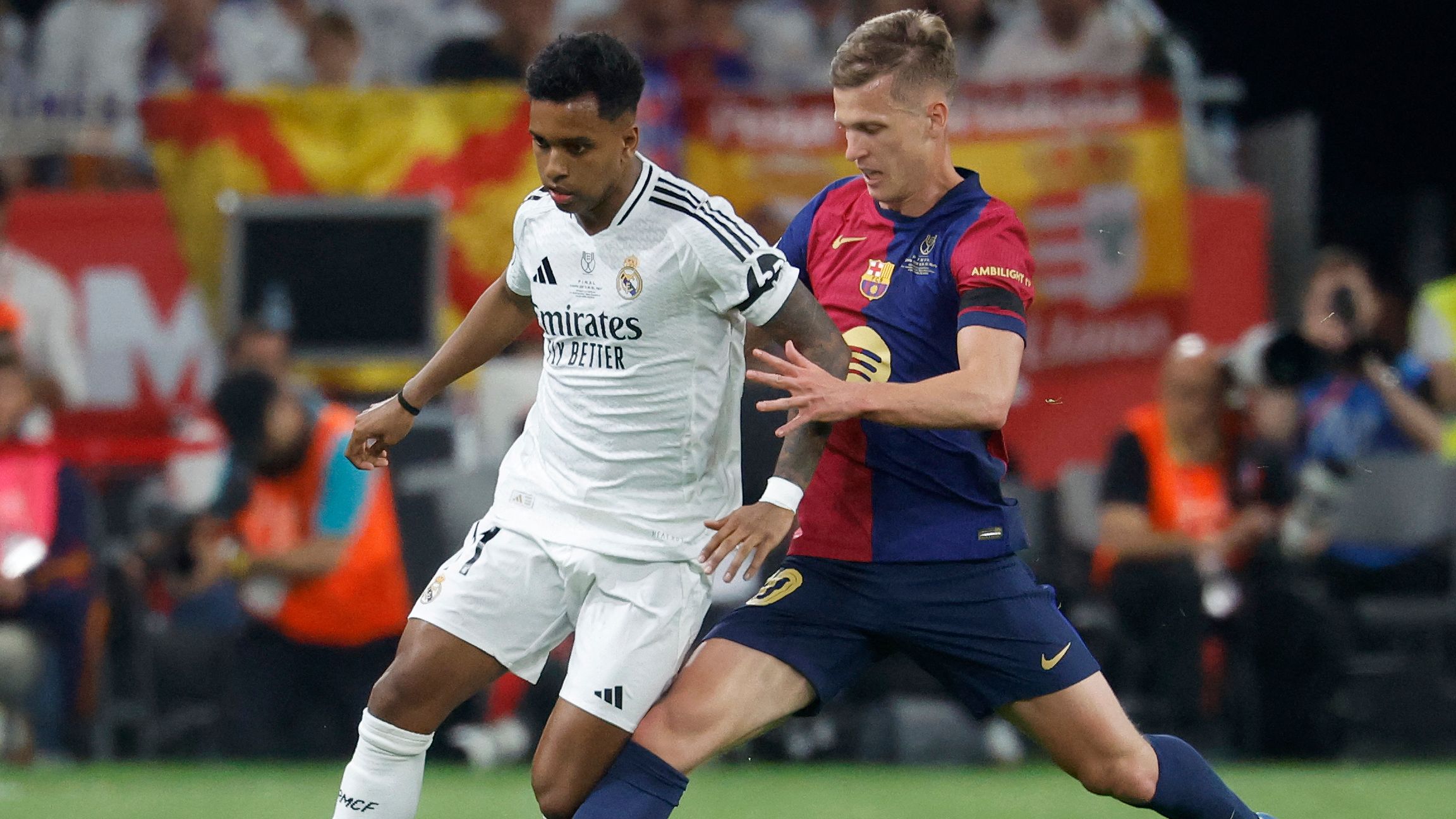 FBL-ESP-CUP-BARCELONA-REAL MADRID