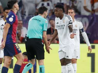 FBL-ESP-CUP-BARCELONA-REAL MADRID