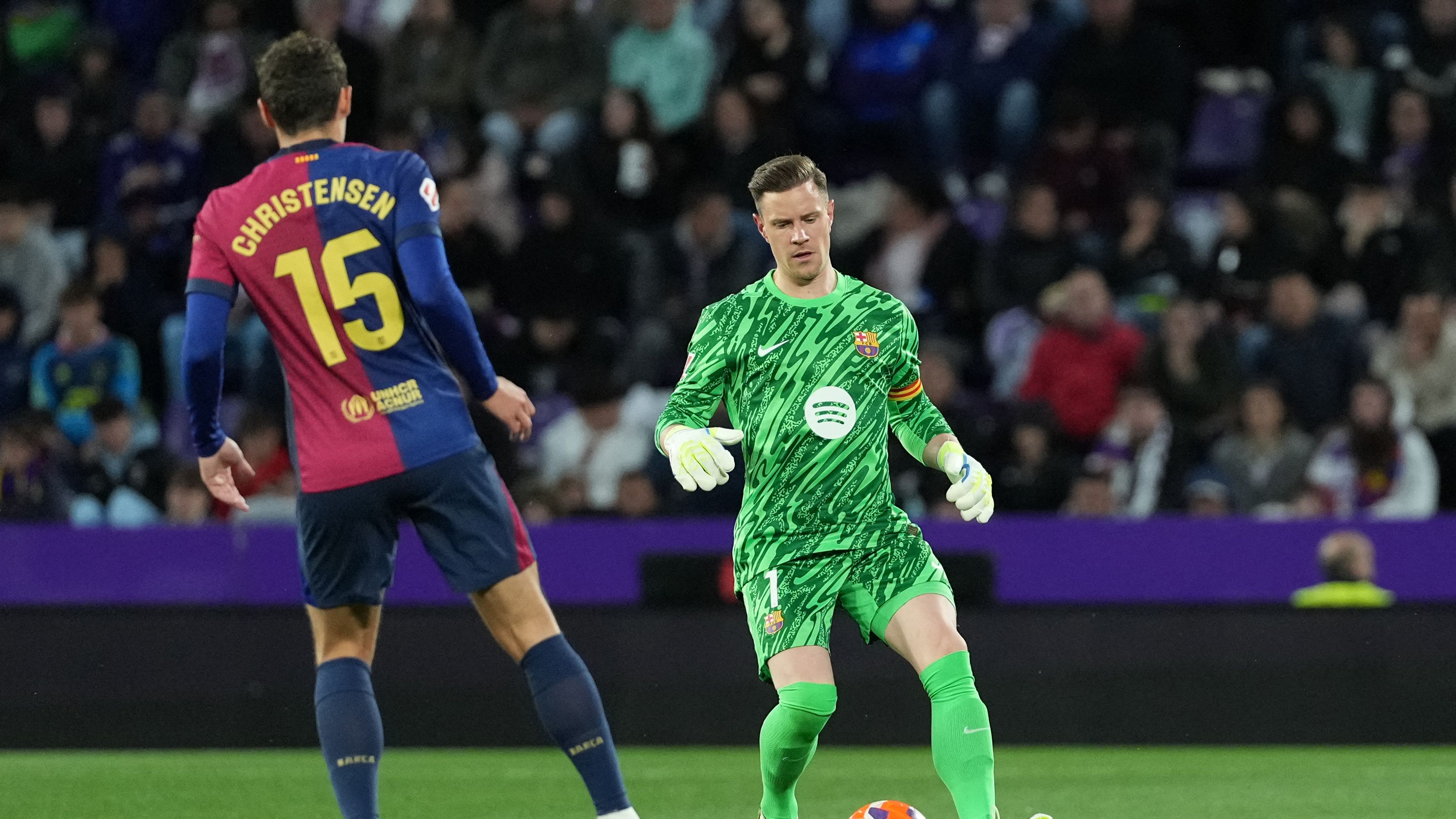 FBL-ESP-LIGA-VALLADOLID-BARCELONA