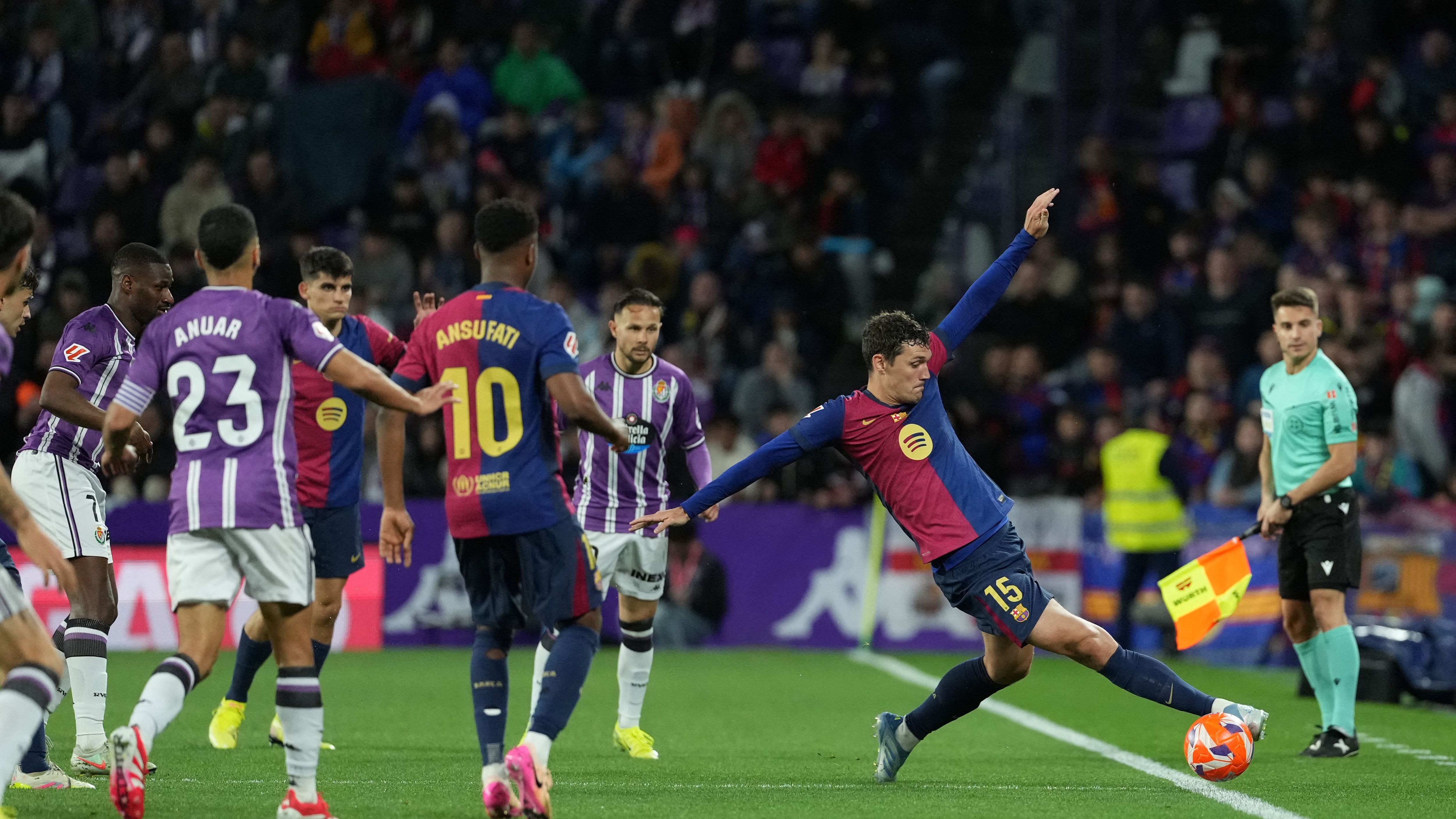 FBL-ESP-LIGA-VALLADOLID-BARCELONA