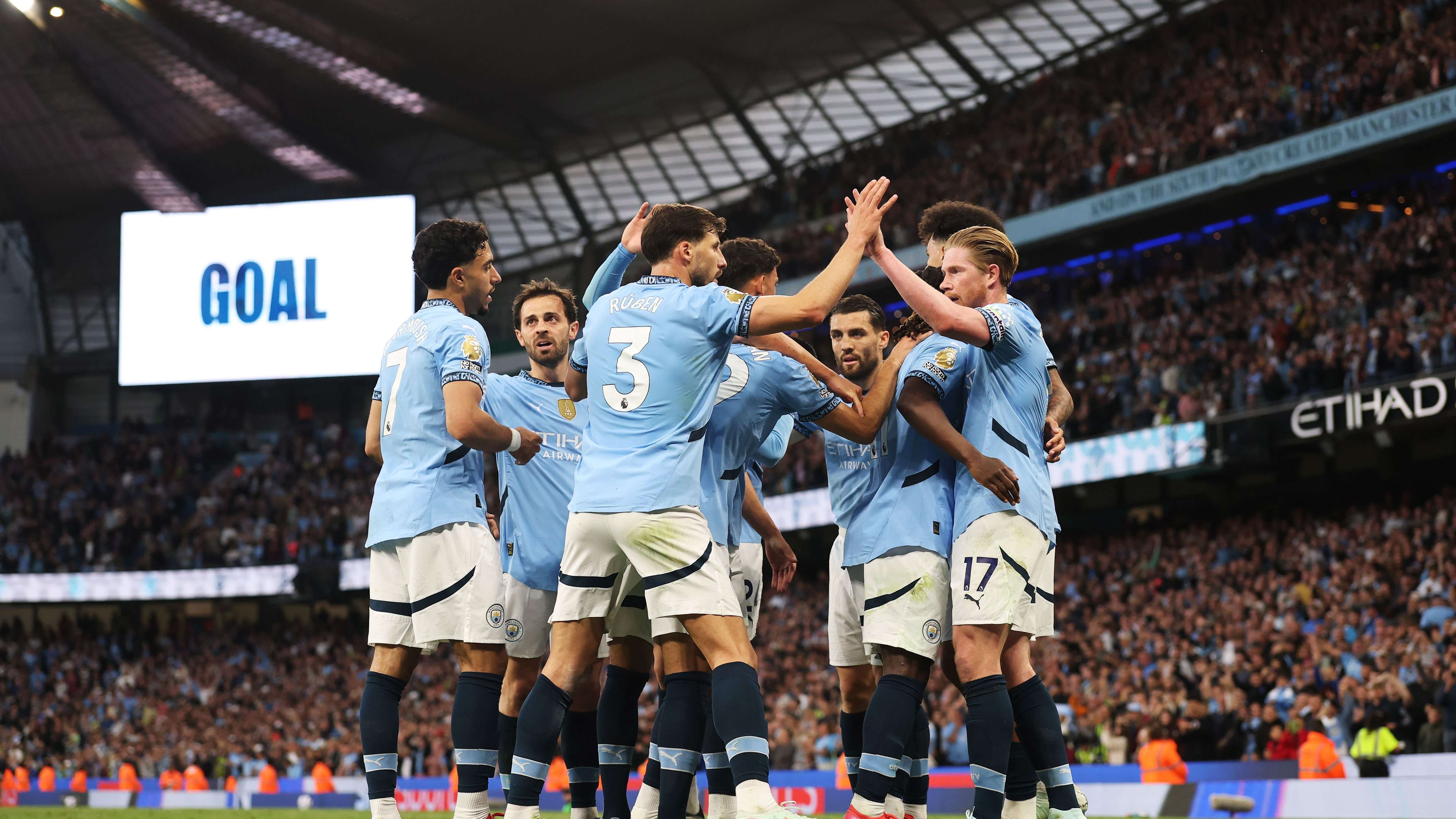 Manchester City FC v Wolverhampton Wanderers FC - Premier League