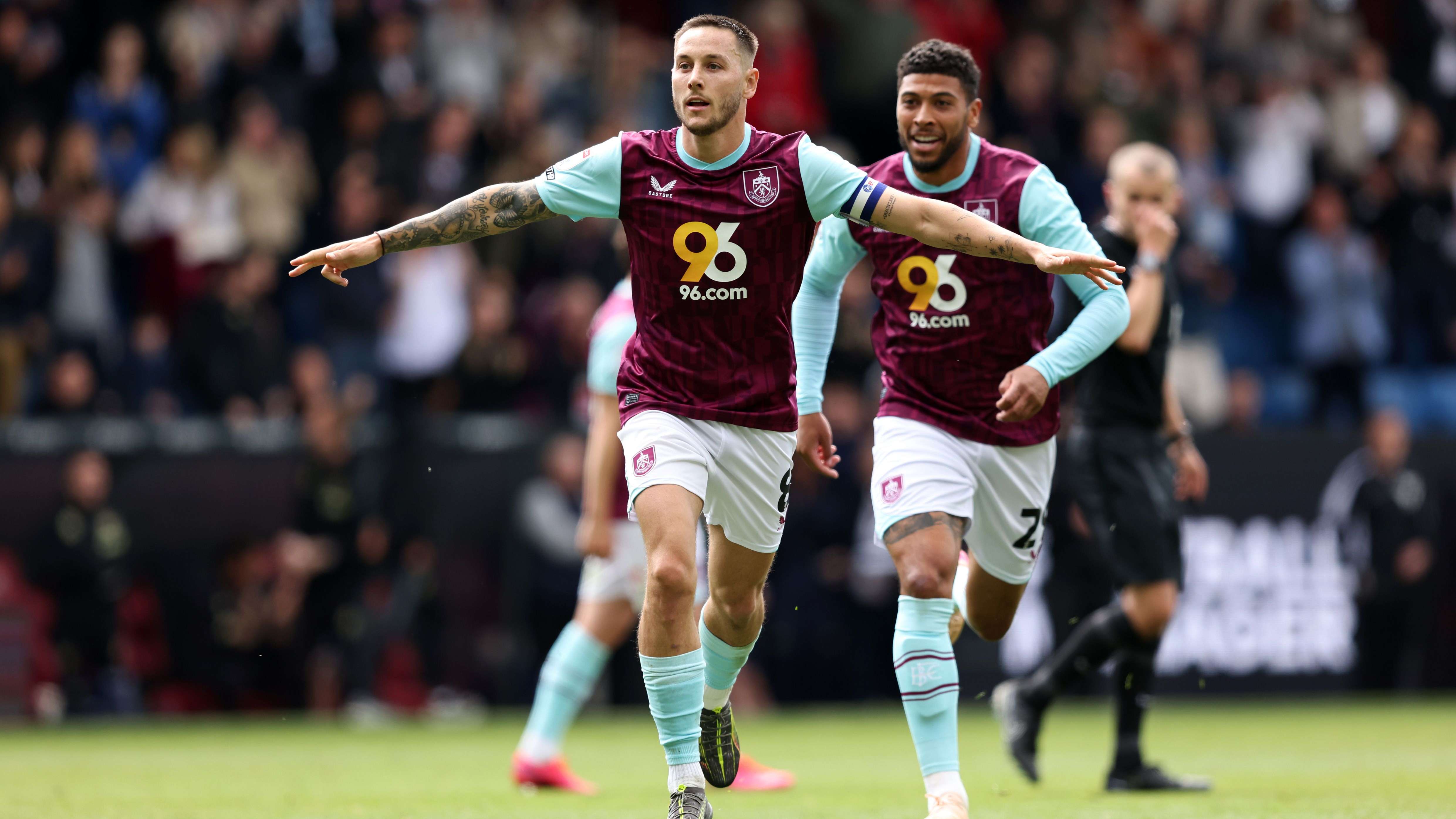 Burnley FC v Millwall FC - Sky Bet Championship
