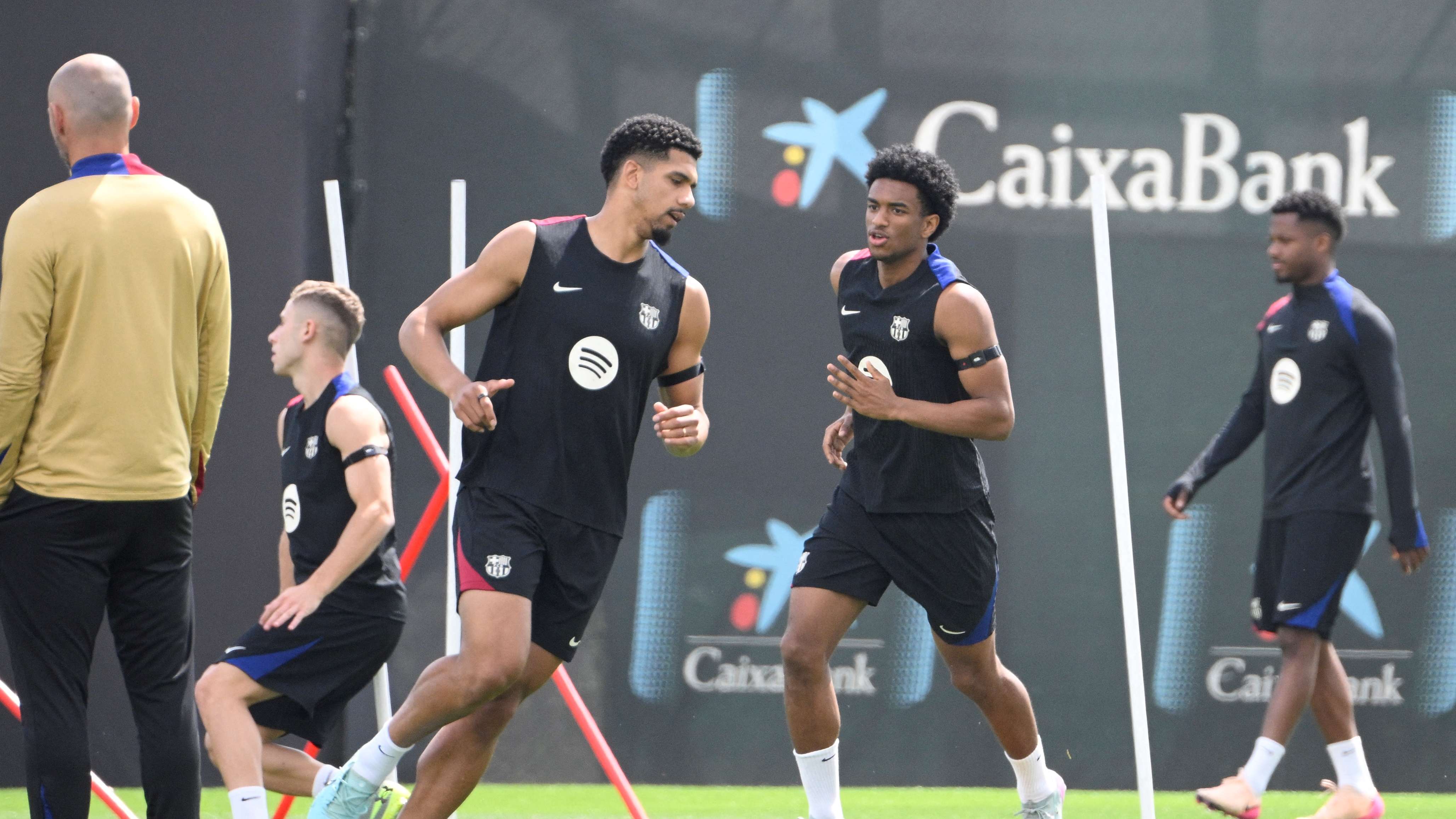 FBL-ESP-LIGA-BARCELONA-TRAINING