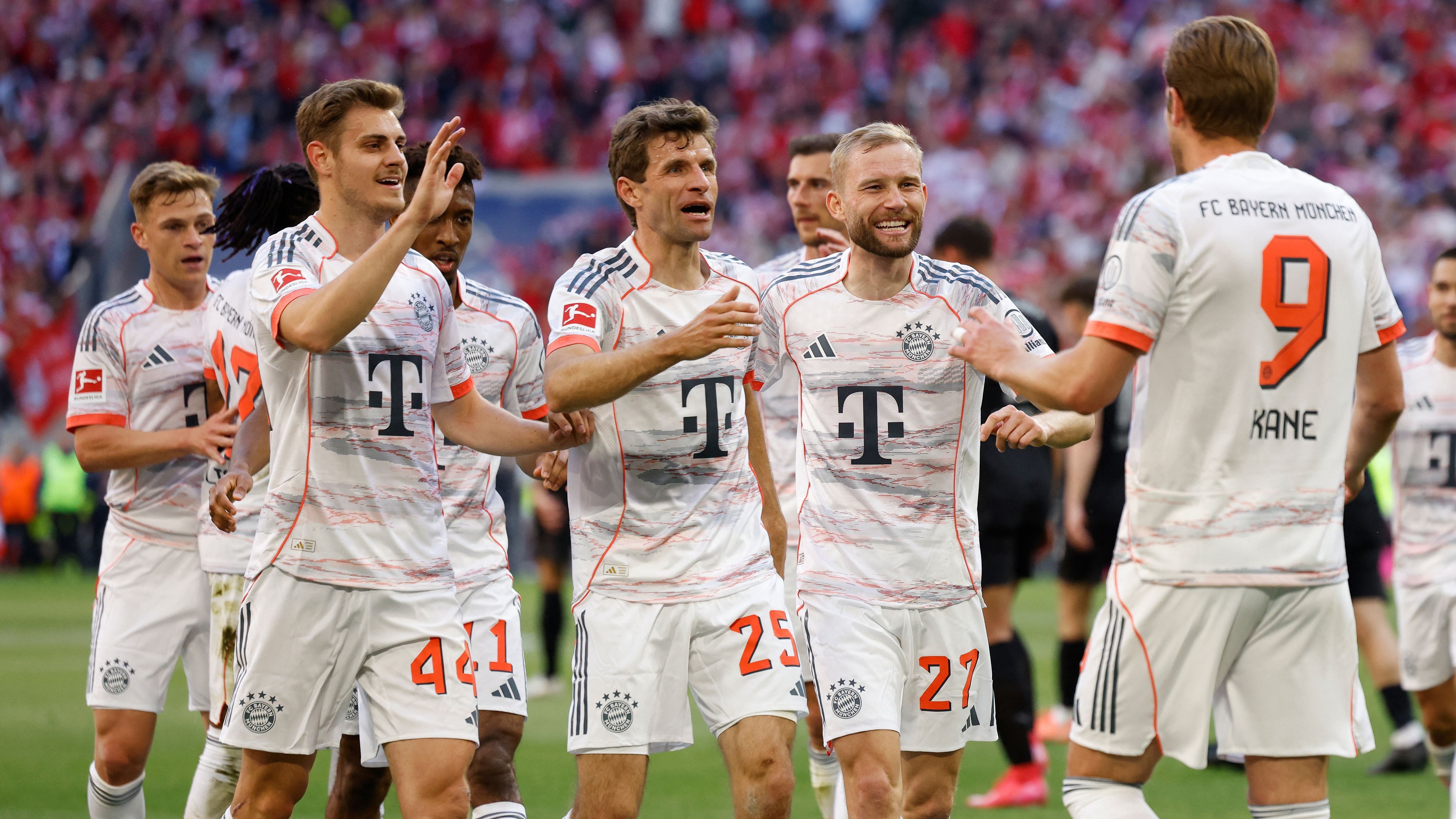 FBL-GER-BUNDESLIGA-BAYERN MUNICH-MOENCHENGLADBACH