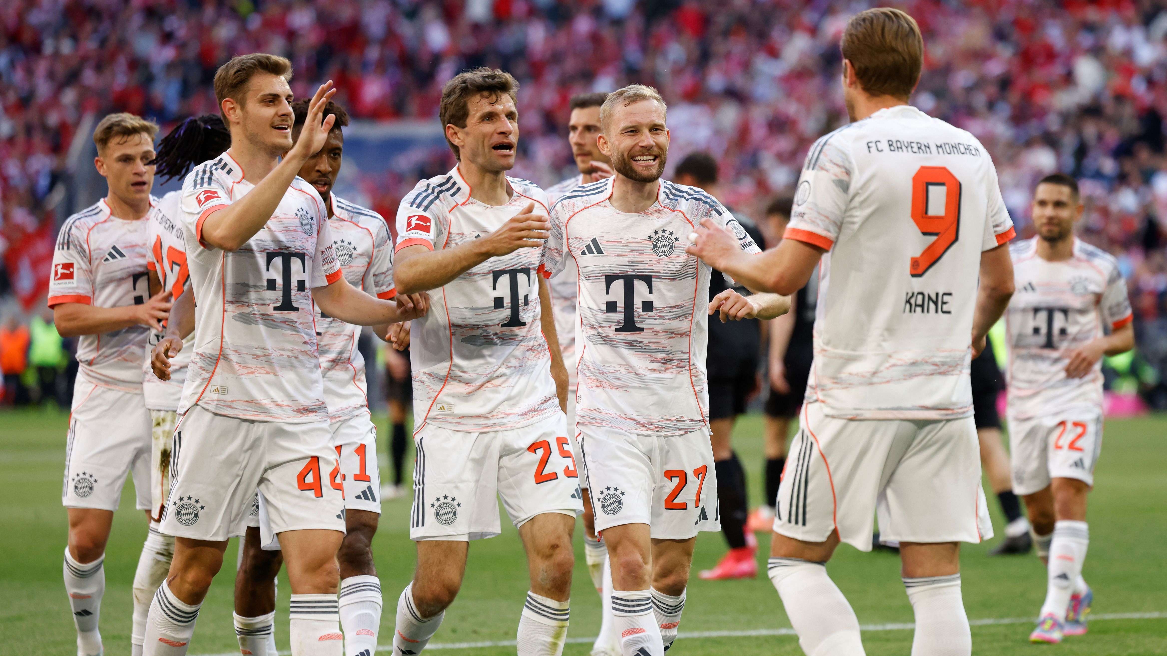 FBL-GER-BUNDESLIGA-BAYERN MUNICH-MOENCHENGLADBACH