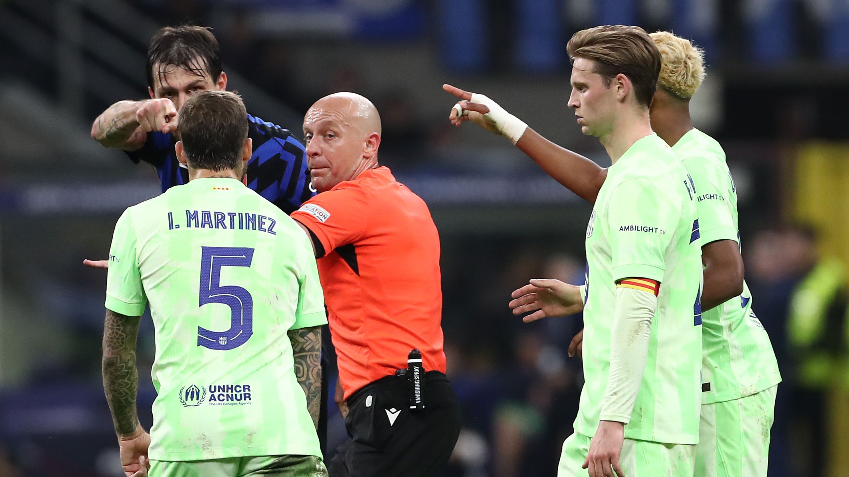 FC Internazionale Milano v FC Barcelona - UEFA Champions League 2024/25 Semi Final Second Leg