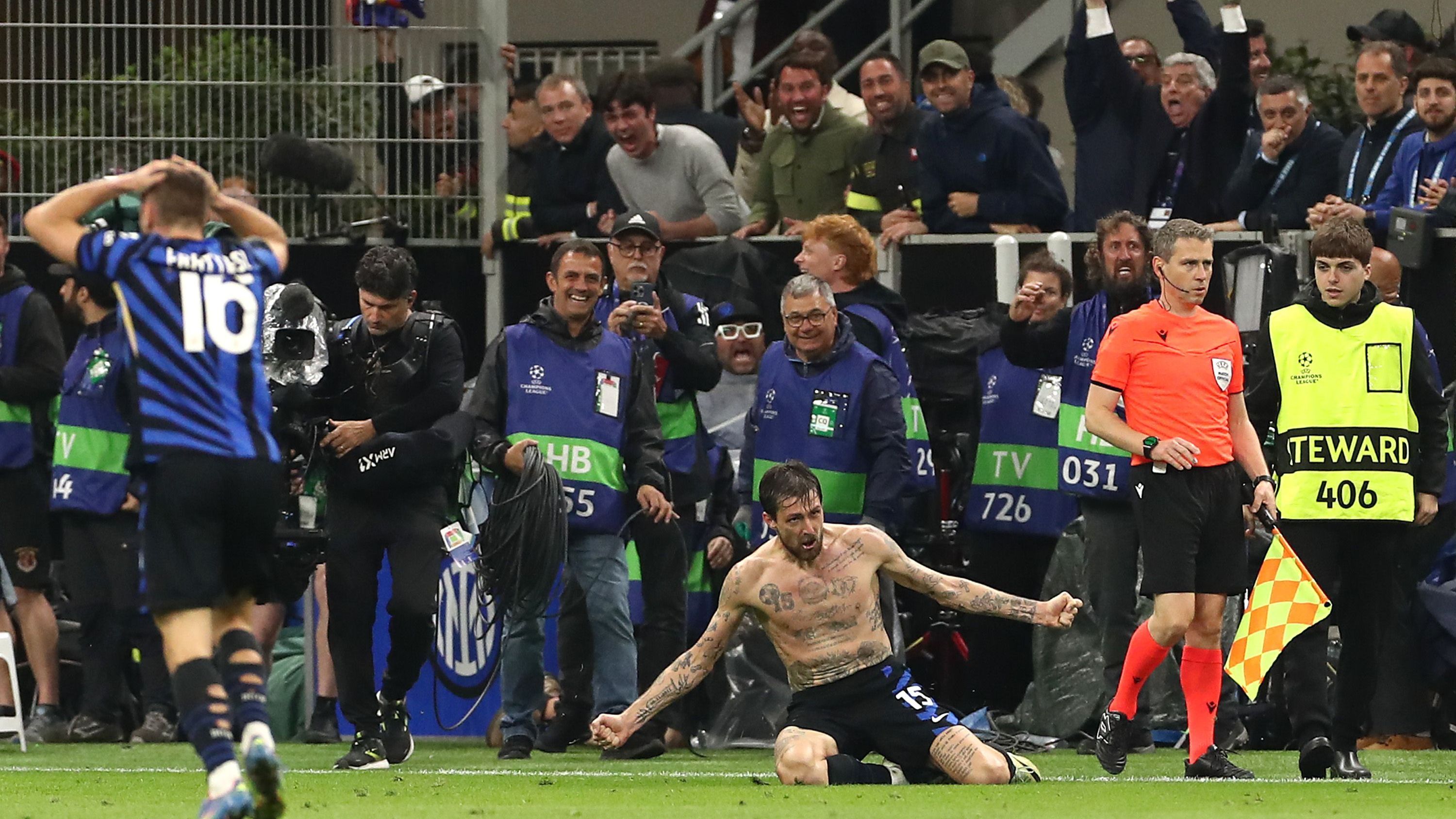 FC Internazionale Milano v FC Barcelona - UEFA Champions League 2024/25 Semi Final Second Leg